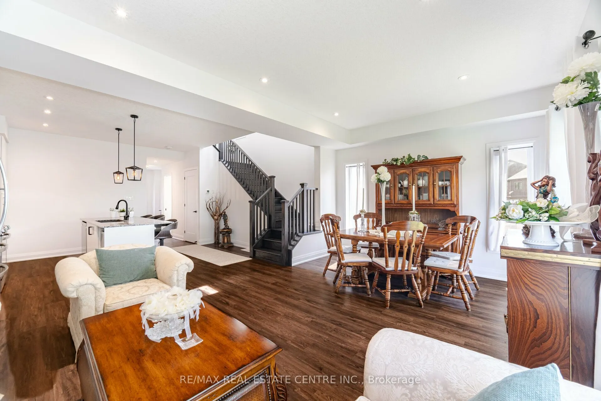 43 Ferris Circle