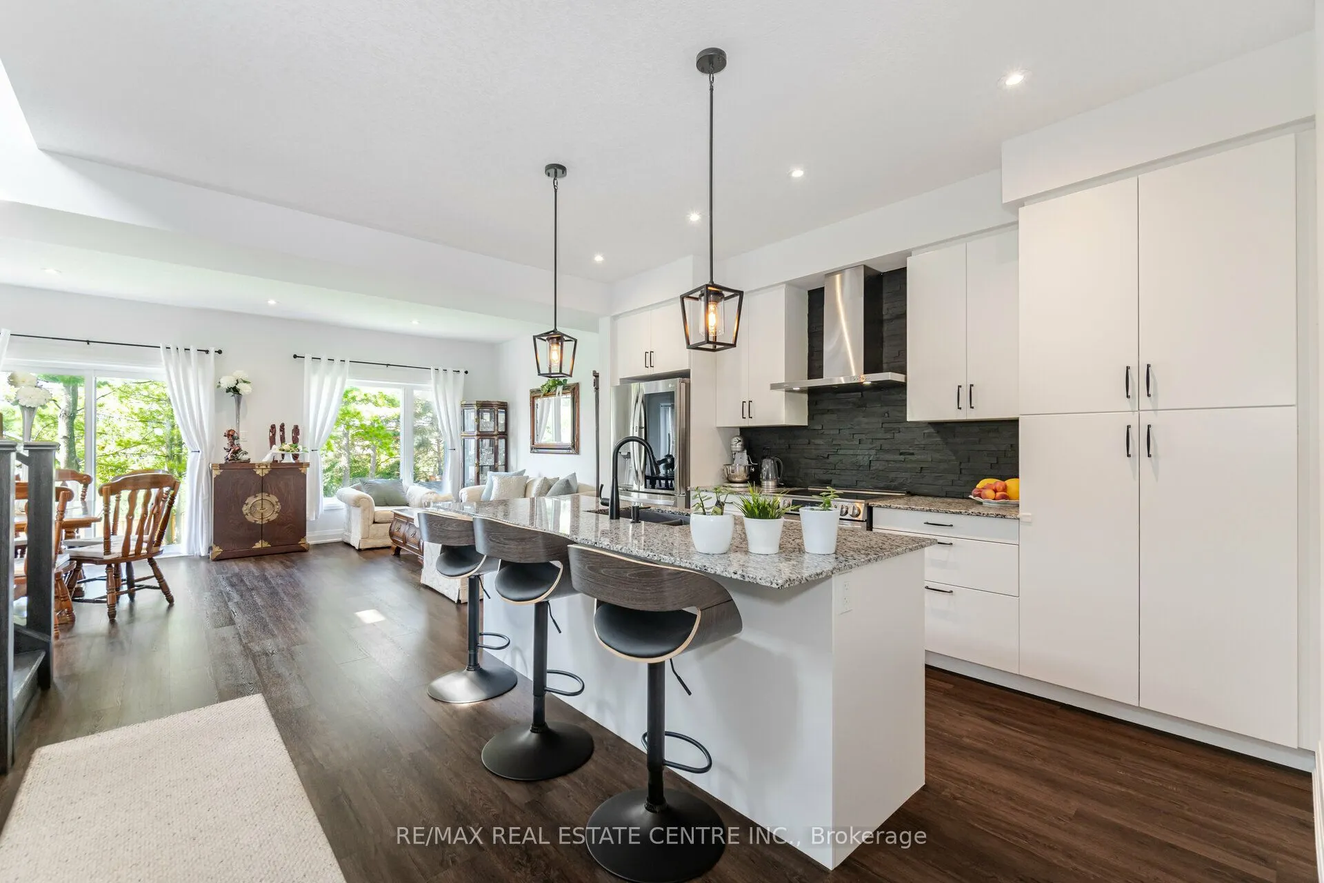 43 Ferris Circle