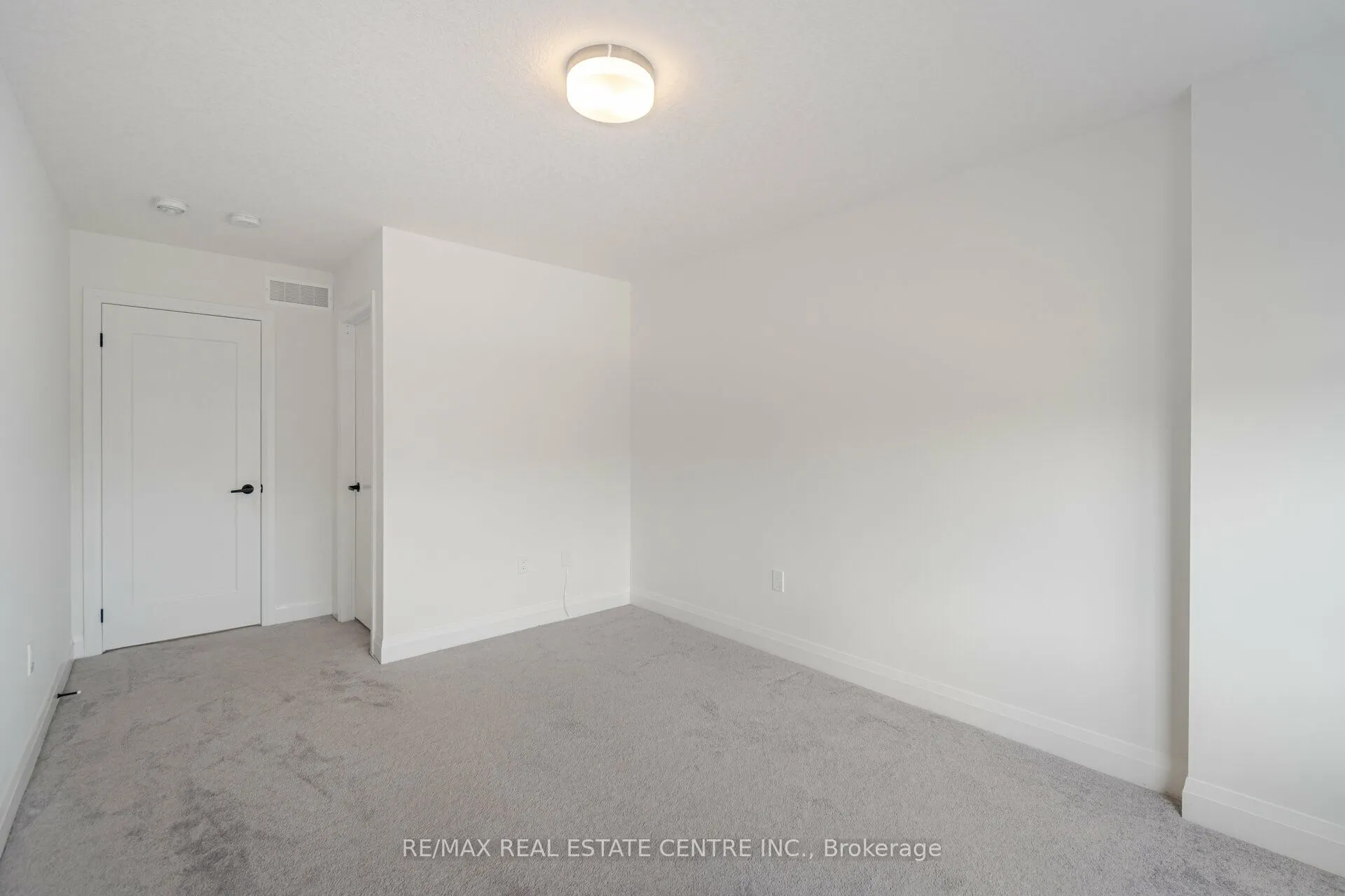 43 Ferris Circle
