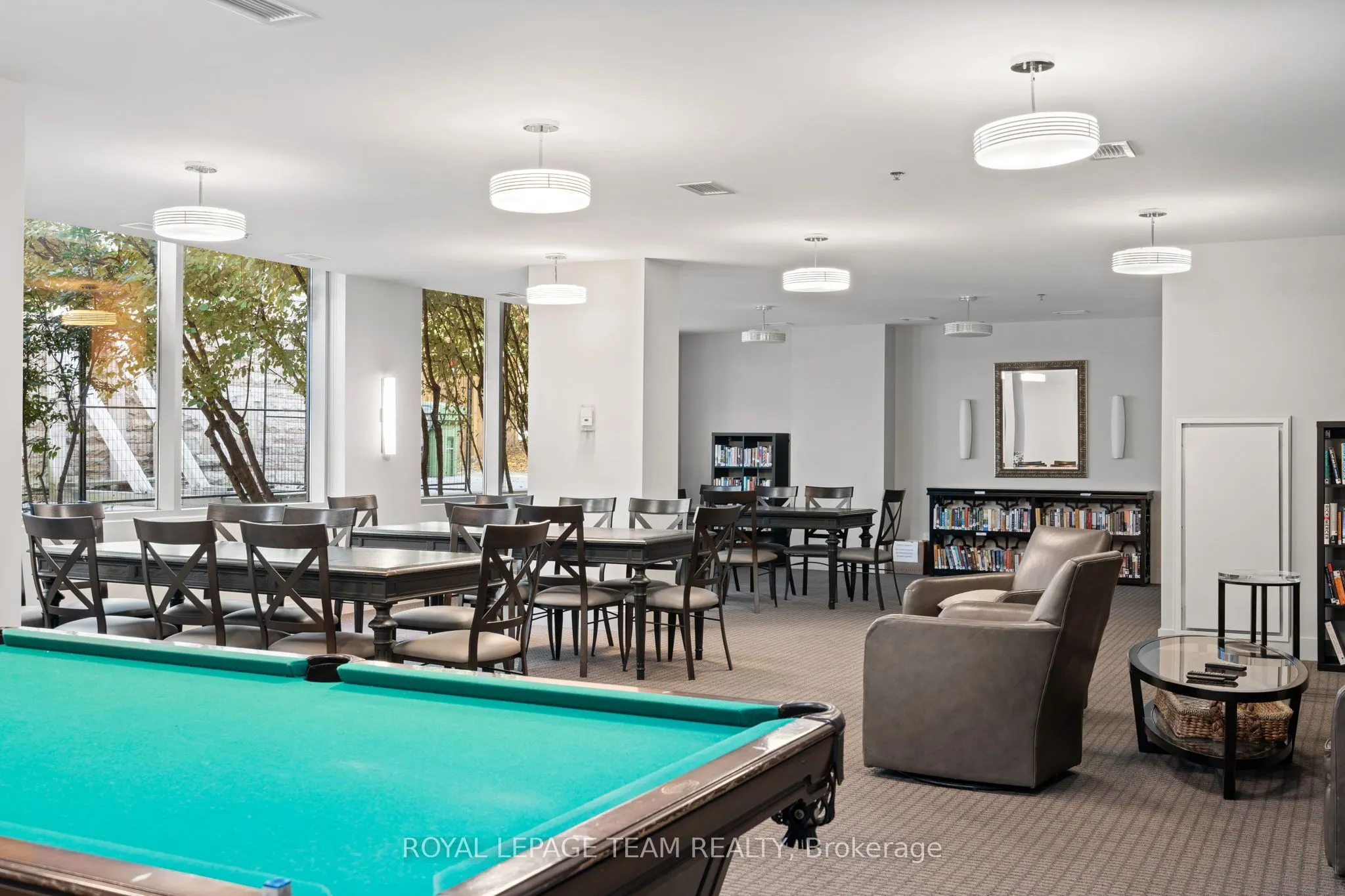 108 RICHMOND Road, #207