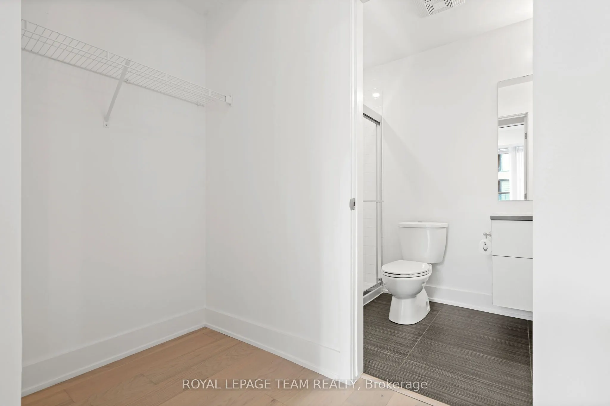 108 RICHMOND Road, #207