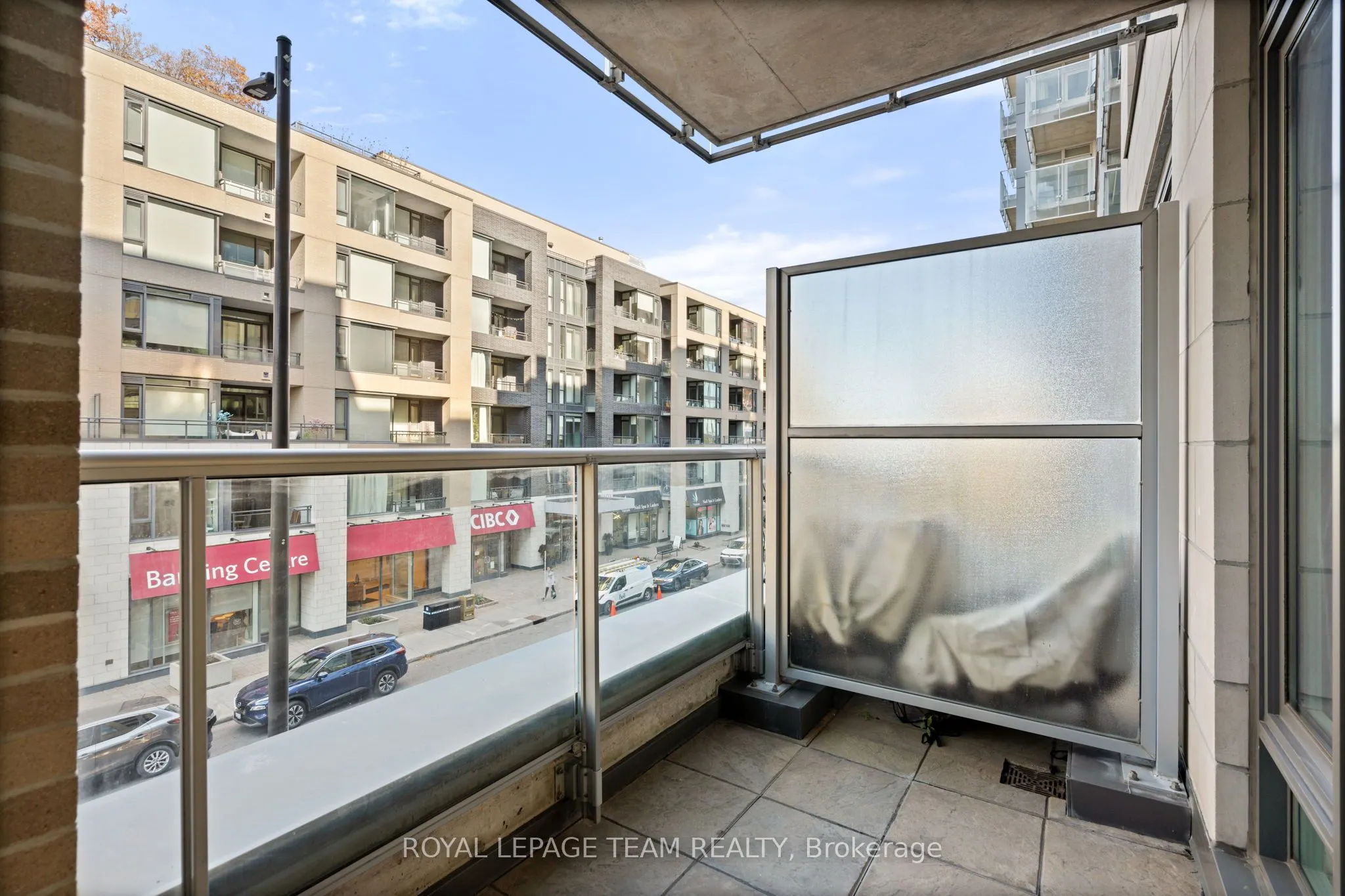 108 RICHMOND Road, #207