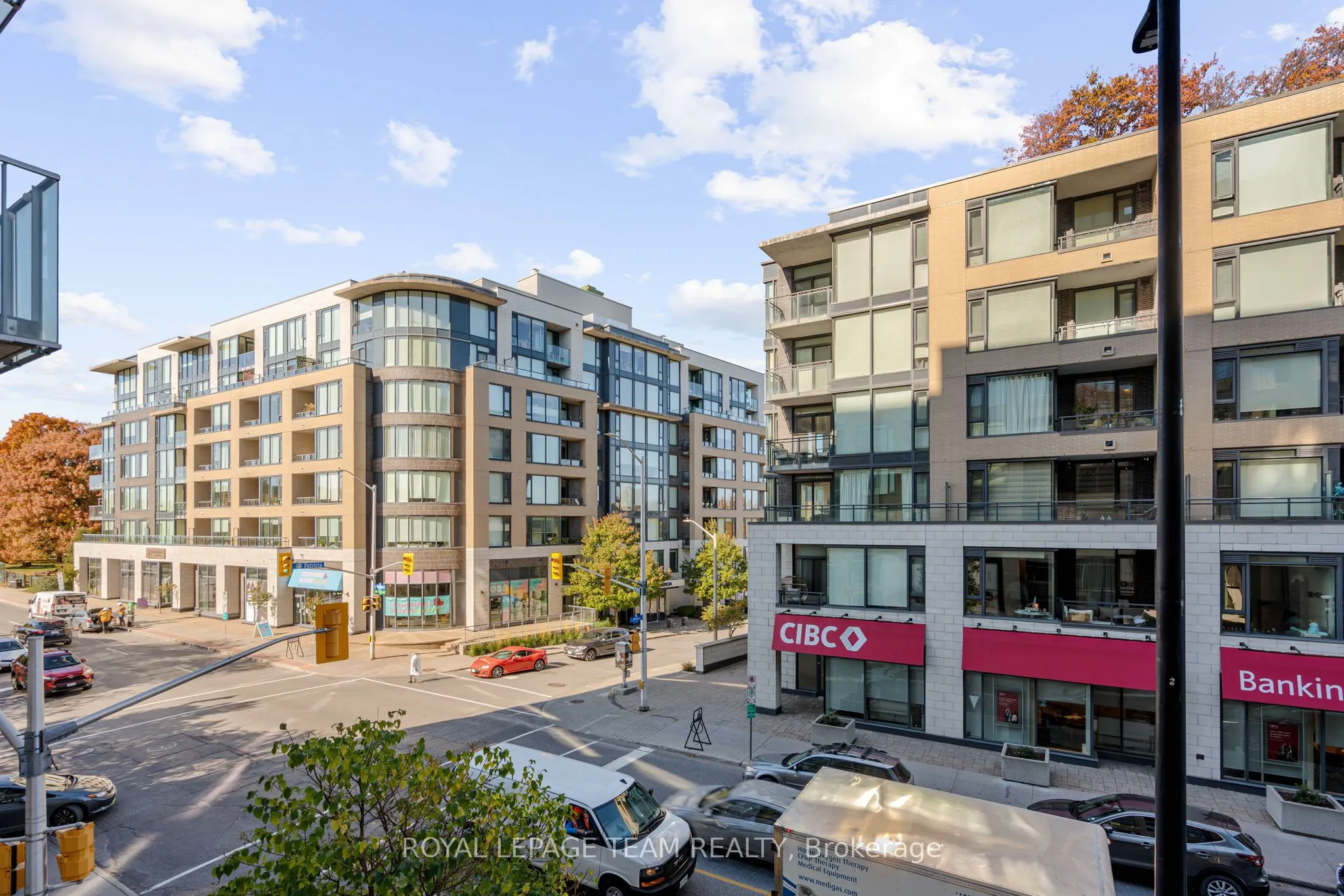 108 RICHMOND Road, #207