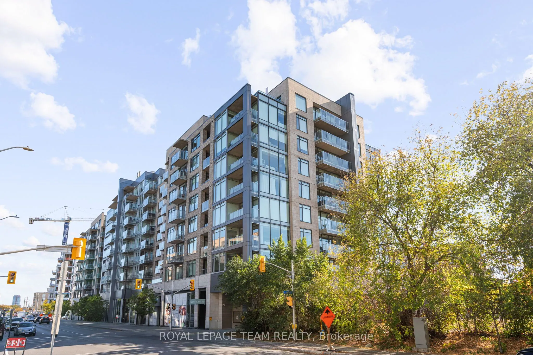 108 RICHMOND Road, #207