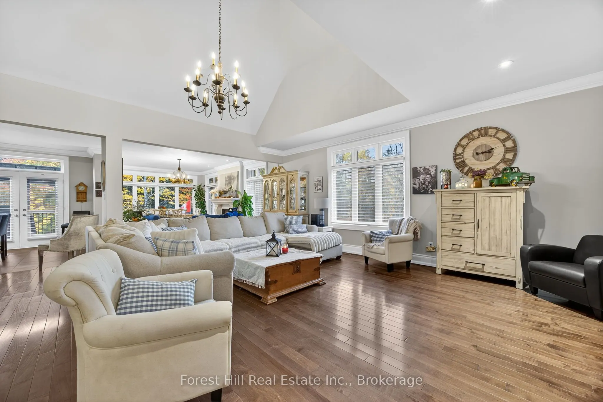 19 Breakwater Court