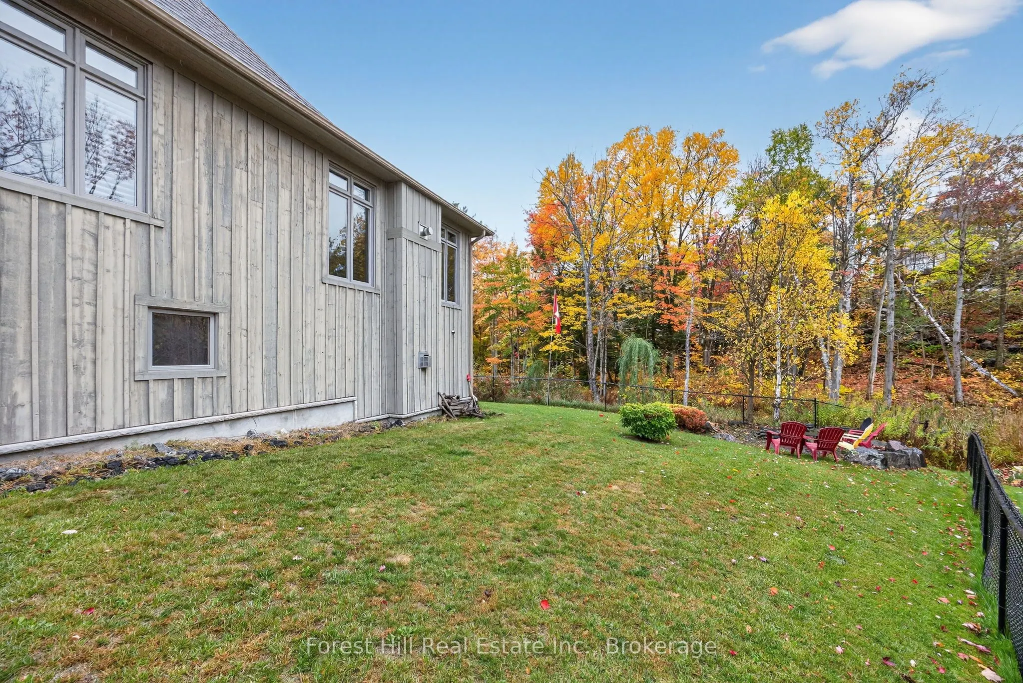 19 Breakwater Court