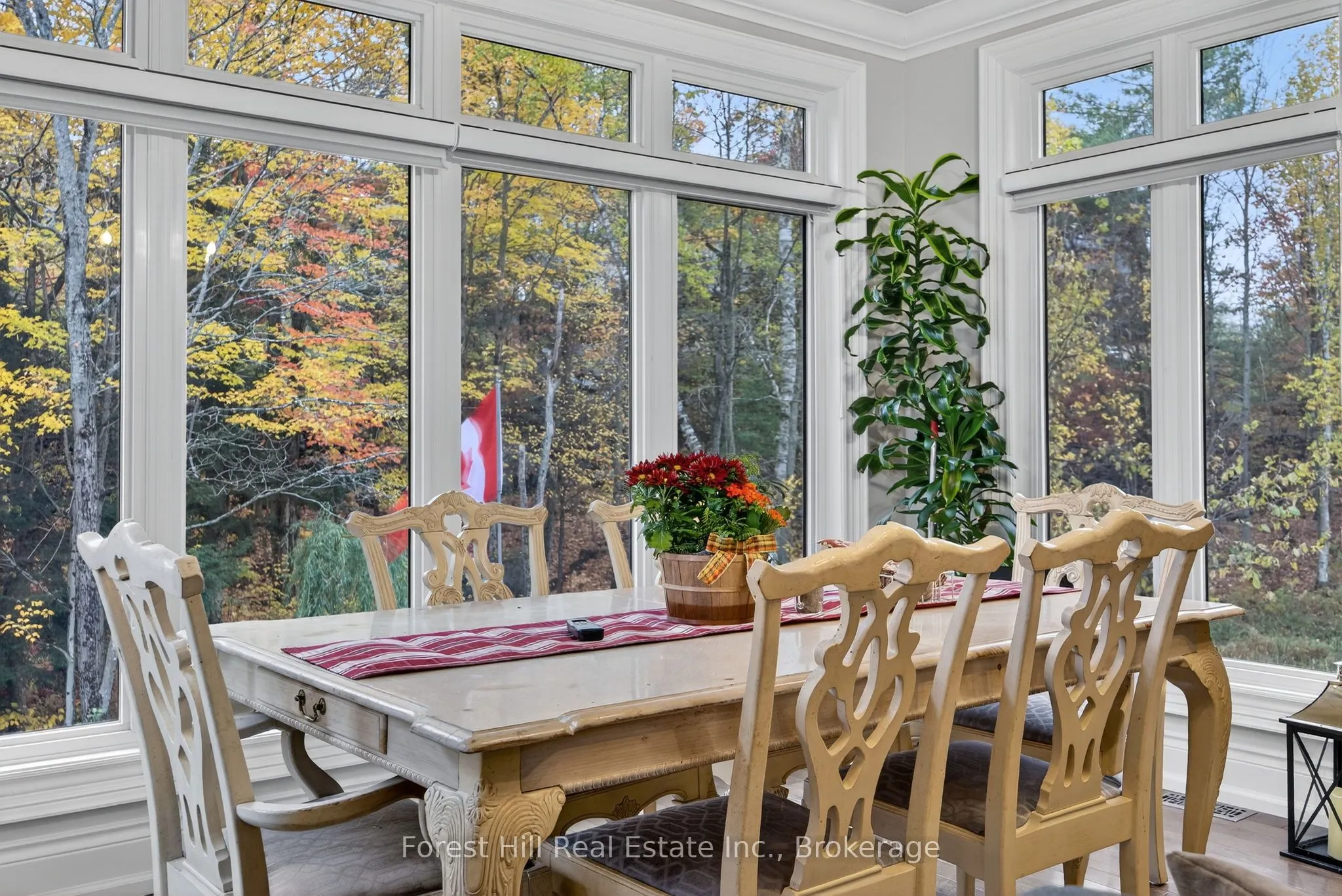 19 Breakwater Court