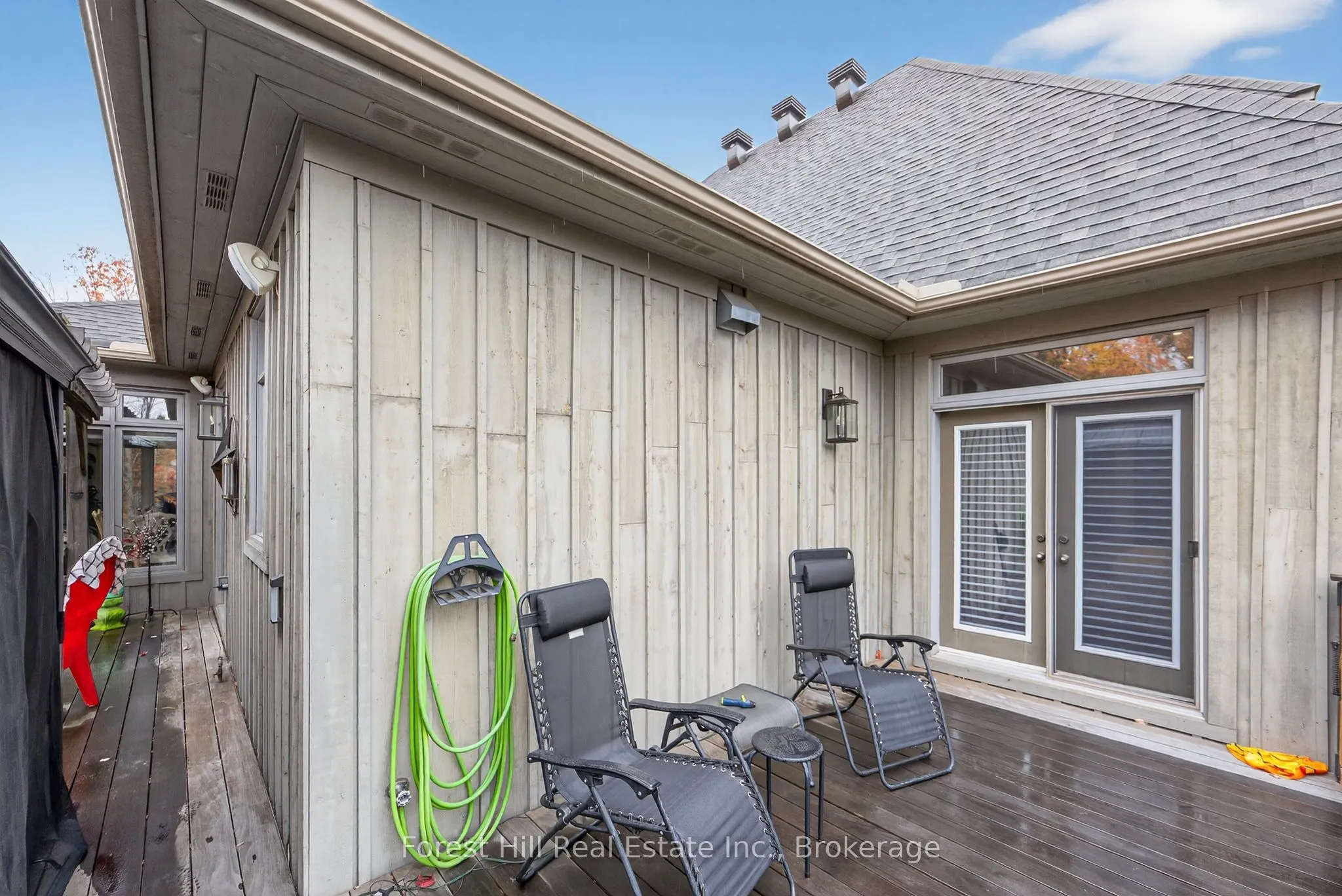 19 Breakwater Court