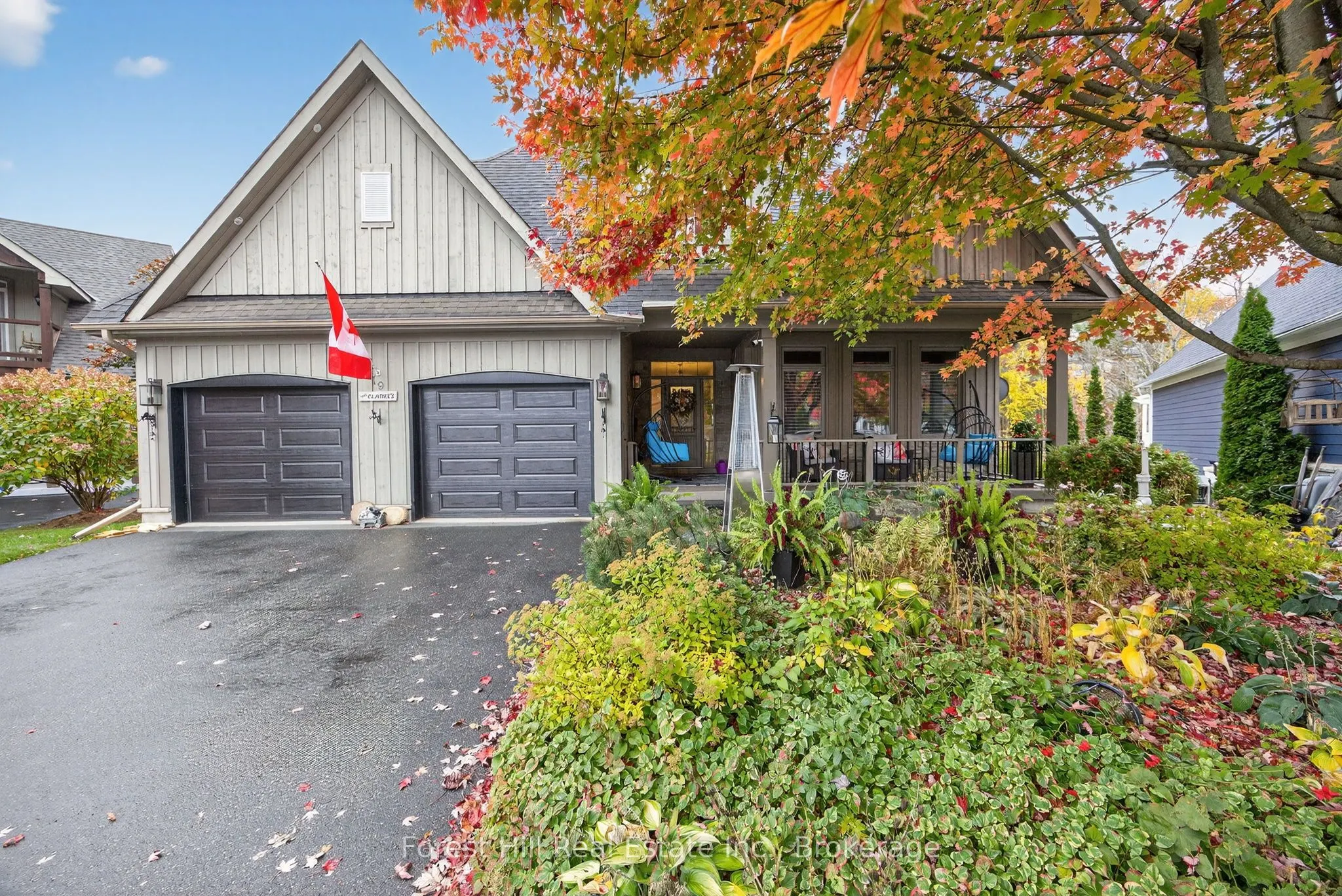 19 Breakwater Court