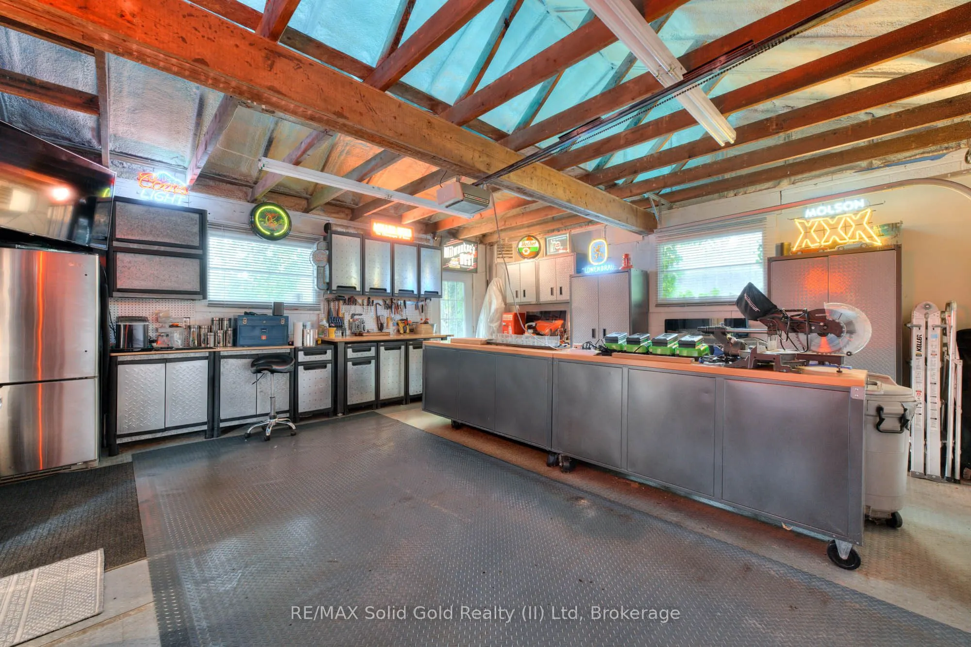243 Lincoln Road