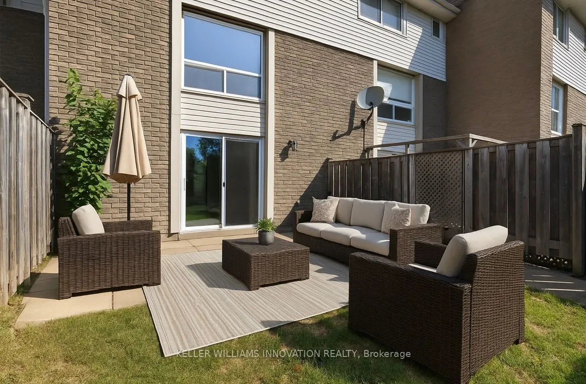 11 Grand River Boulevard, #29