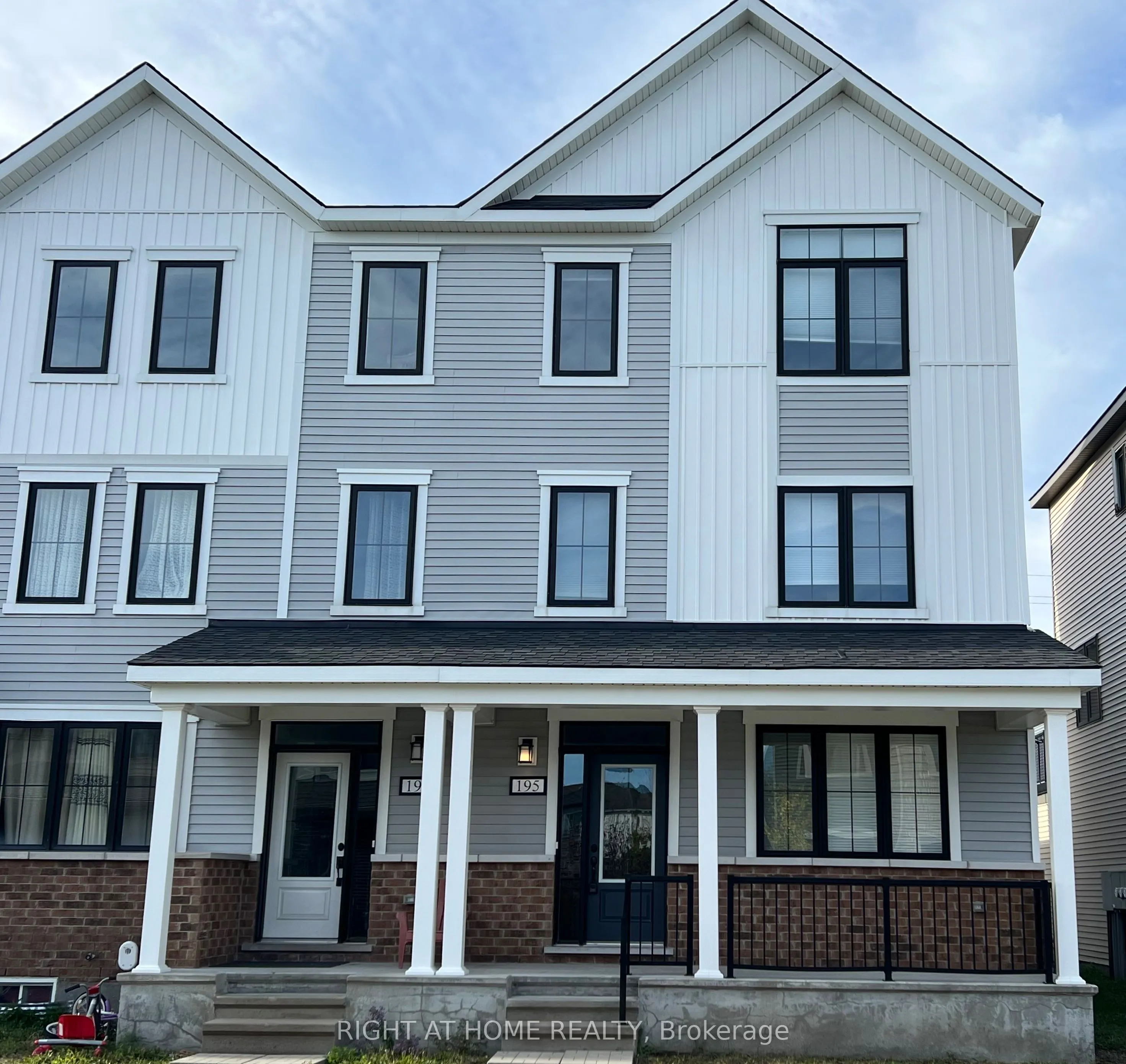 195 HARMATTAN Avenue