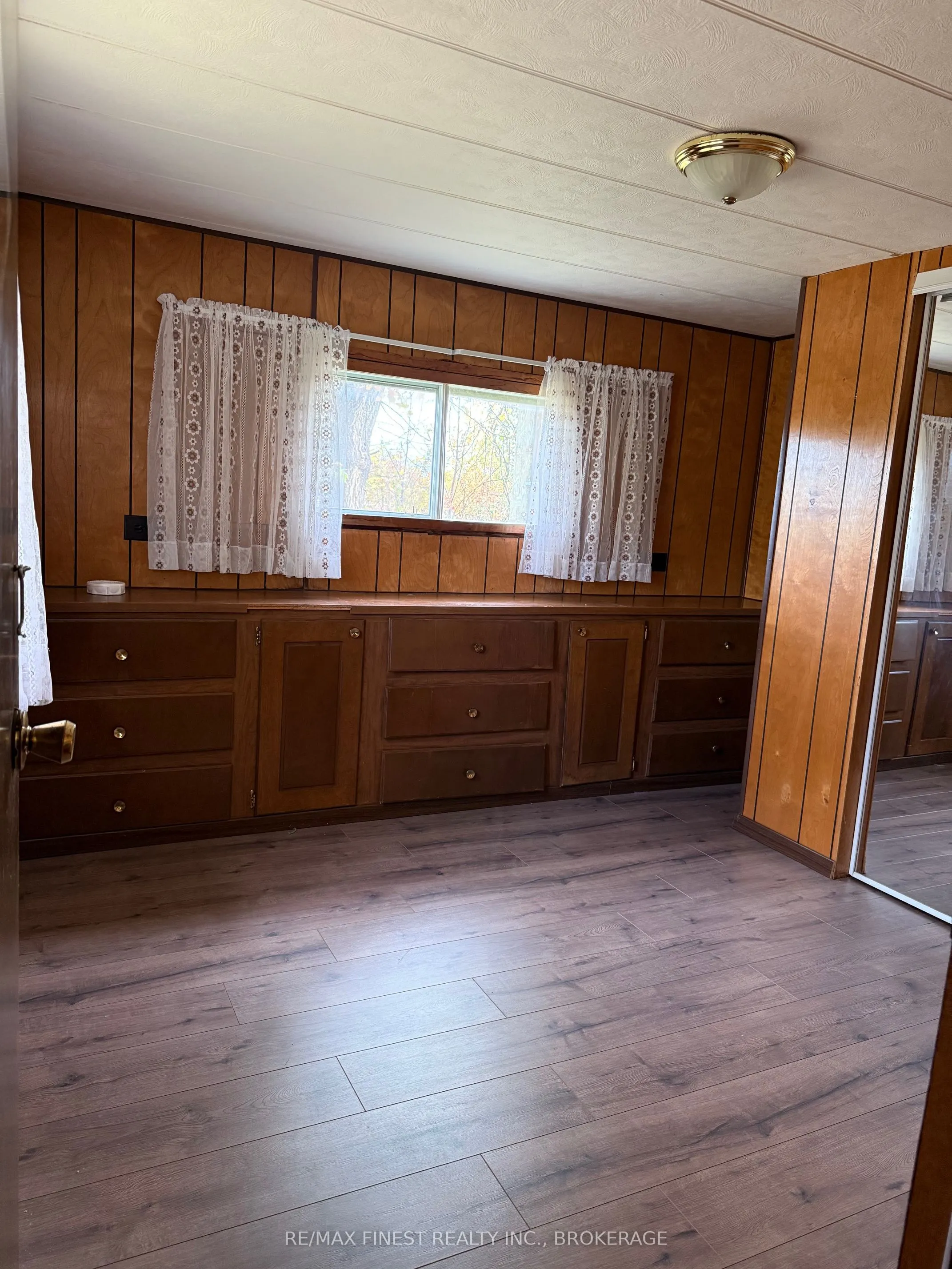 1623 Road 96