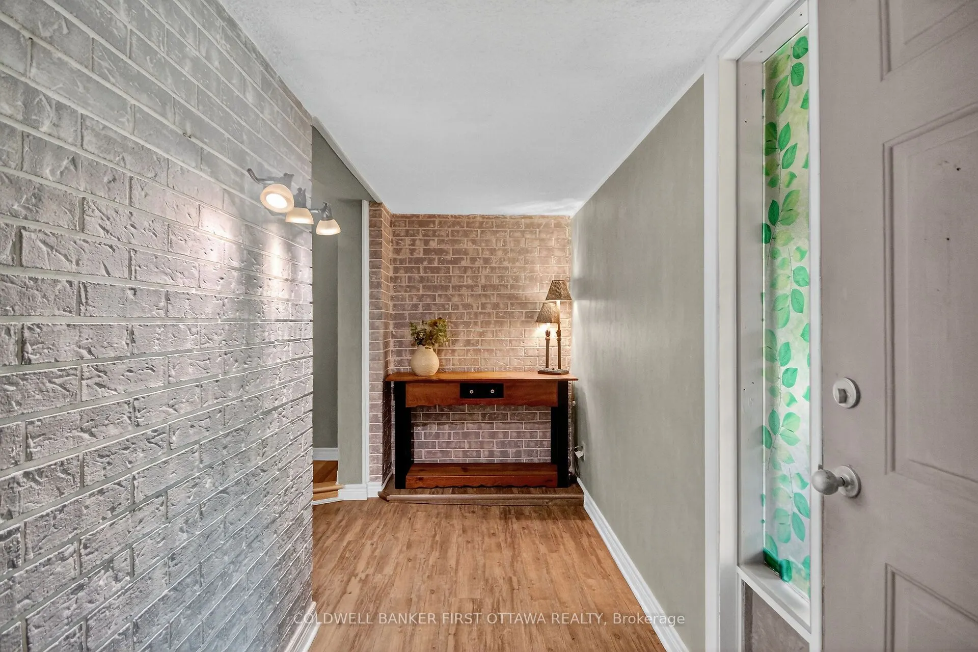 183 Foster Road