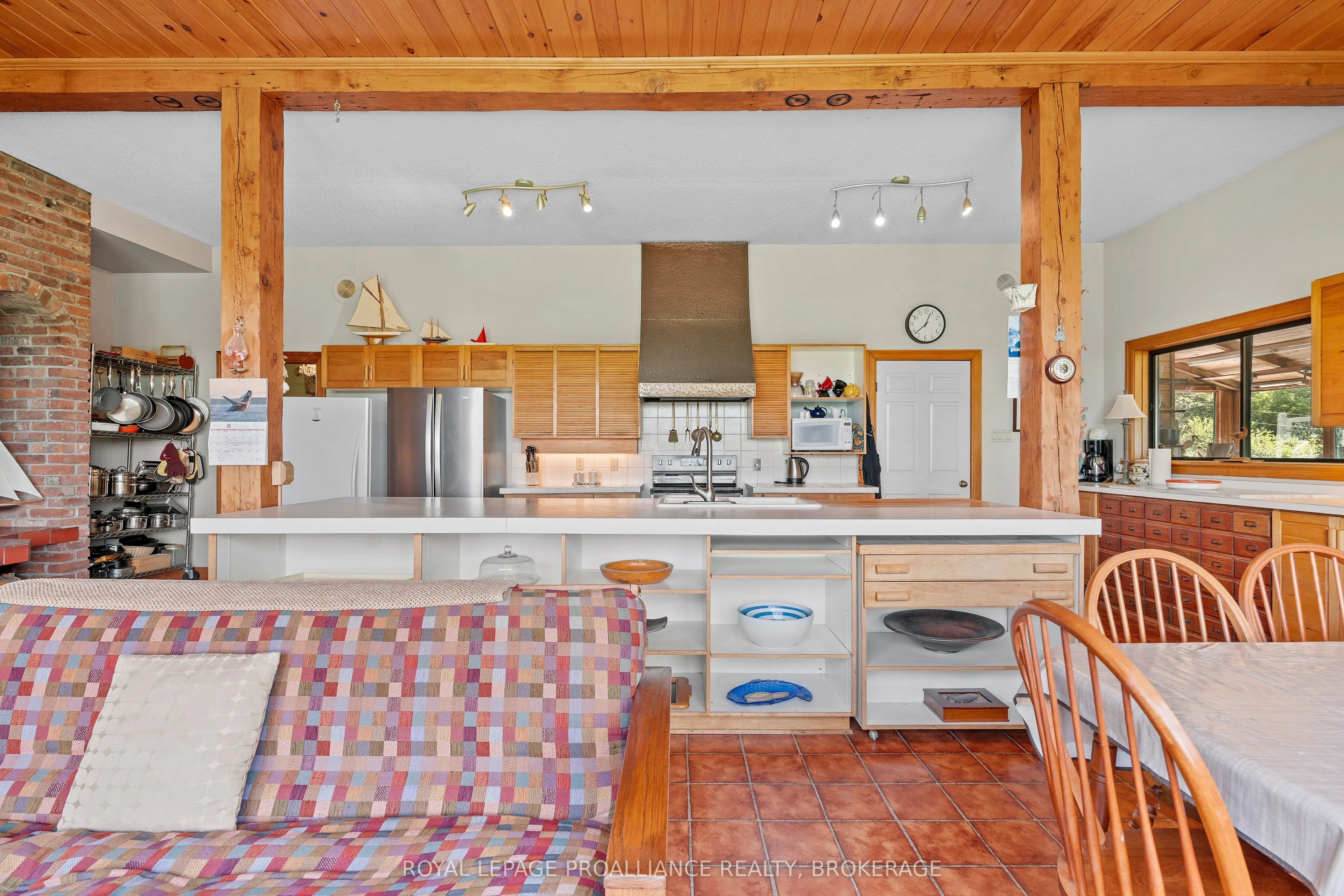 1597 Shales Road