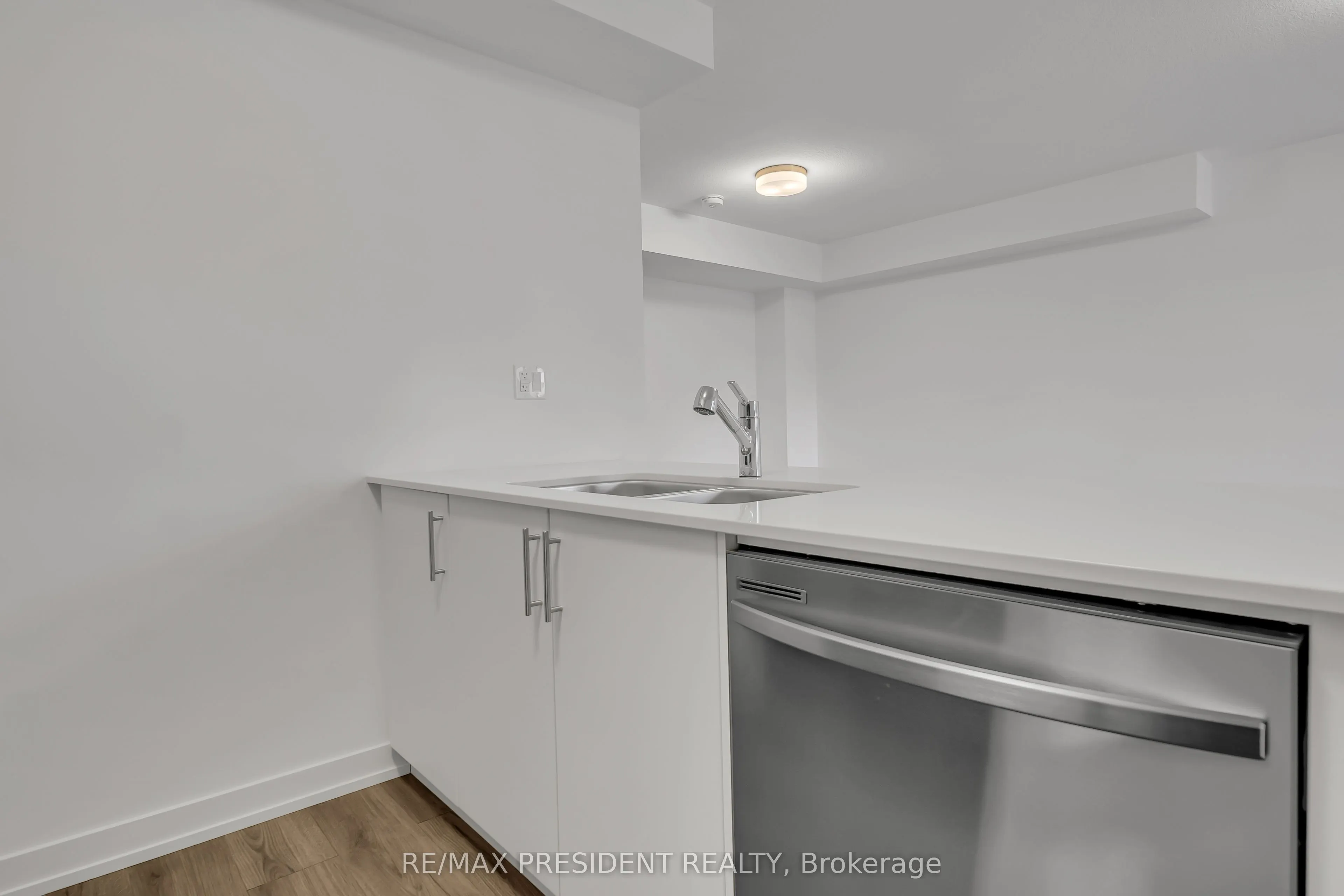 940 David Street, #81