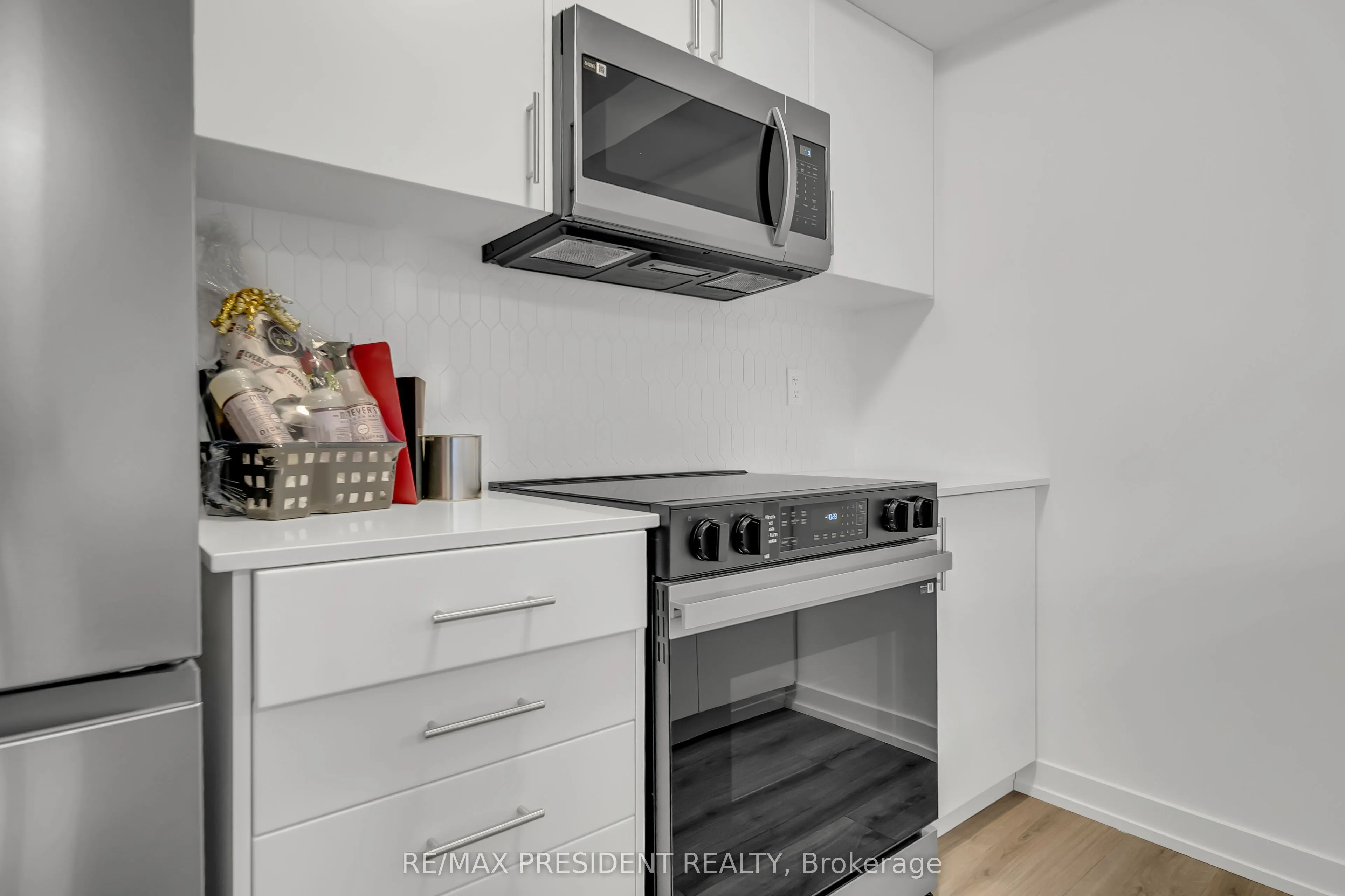 940 David Street, #81