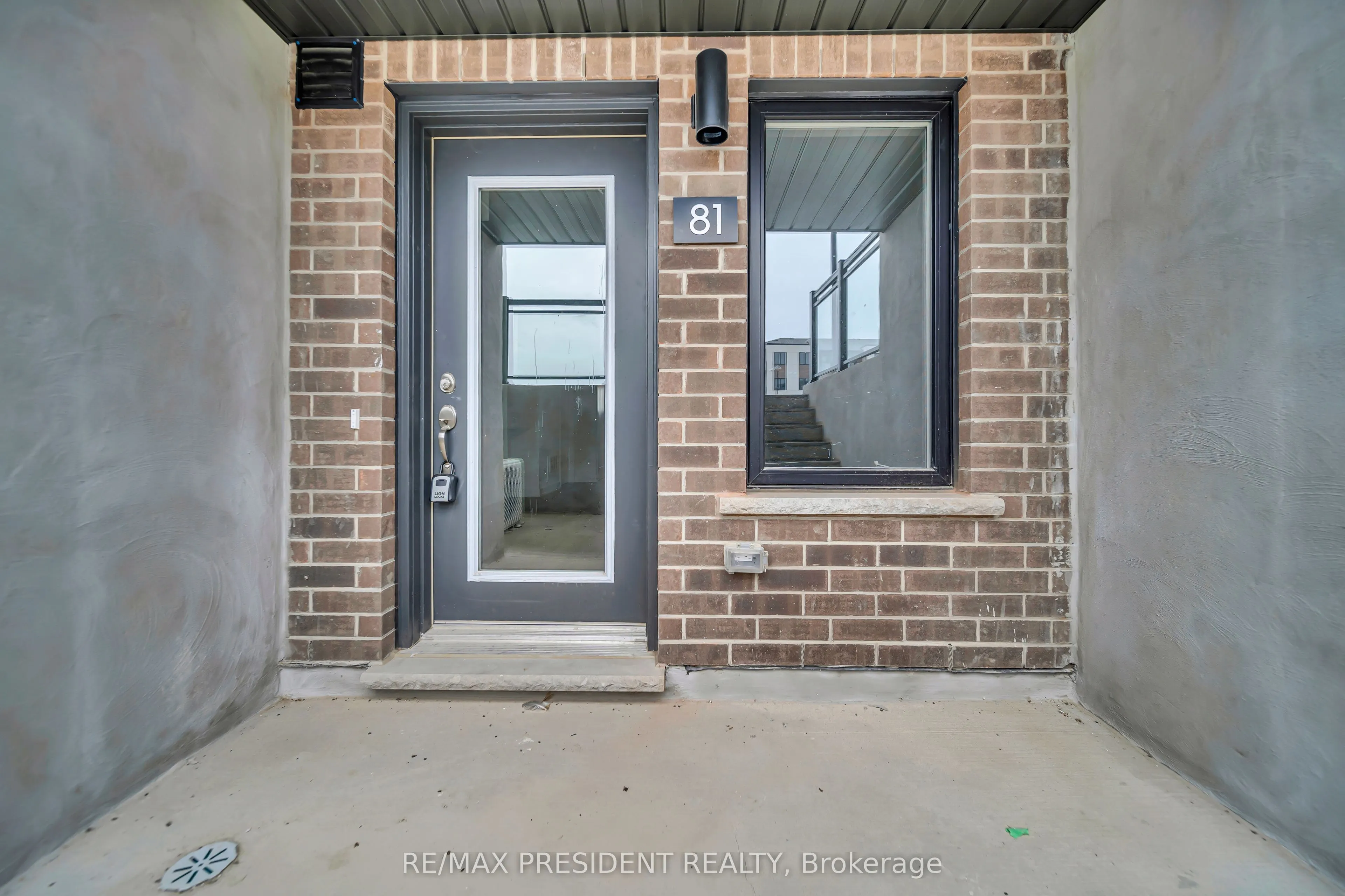 940 David Street, #81