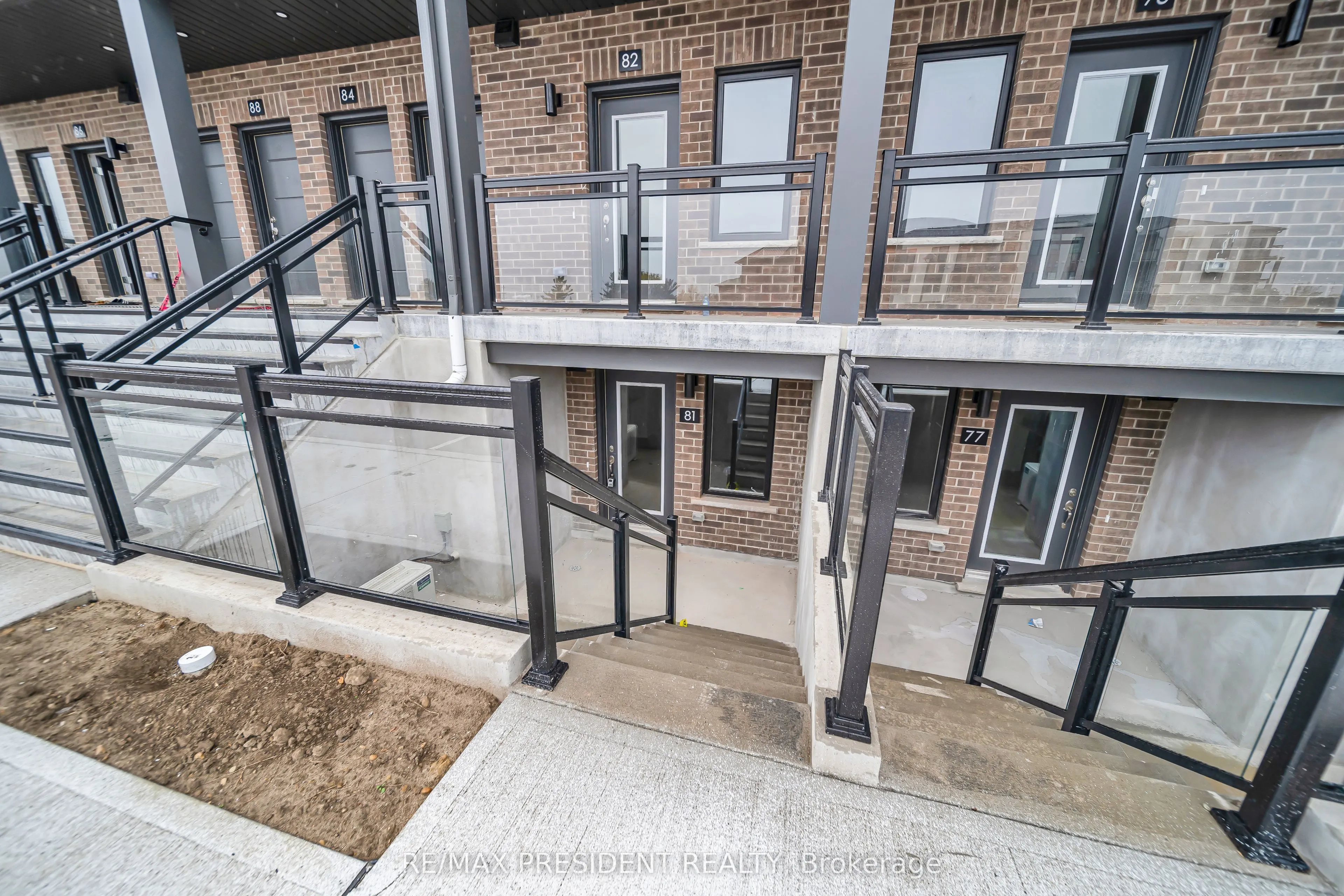 940 David Street, #81