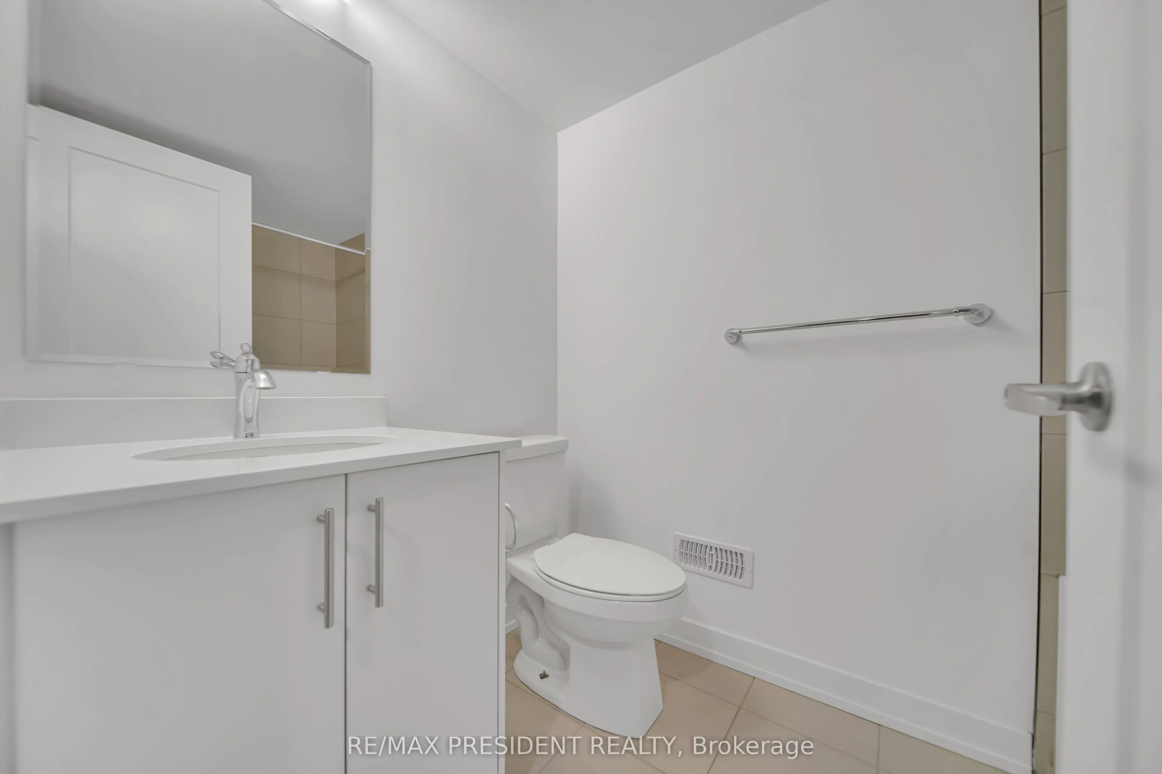940 David Street, #81