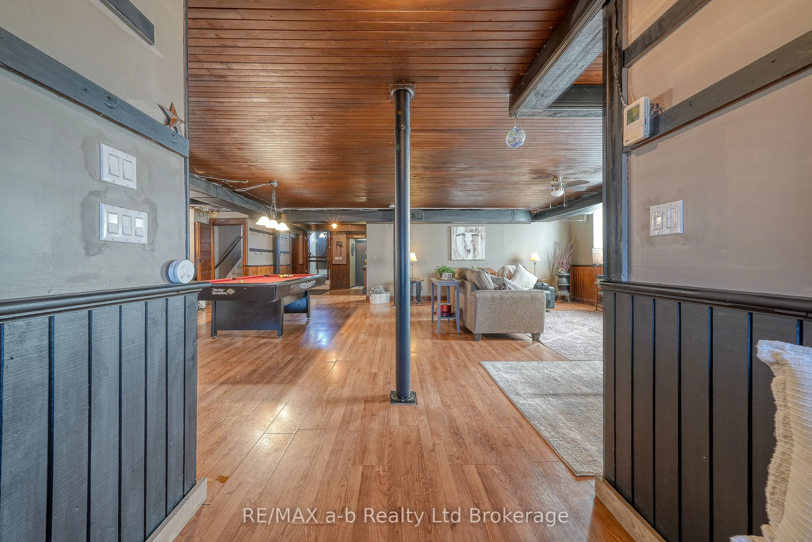 5924 Putnam Road