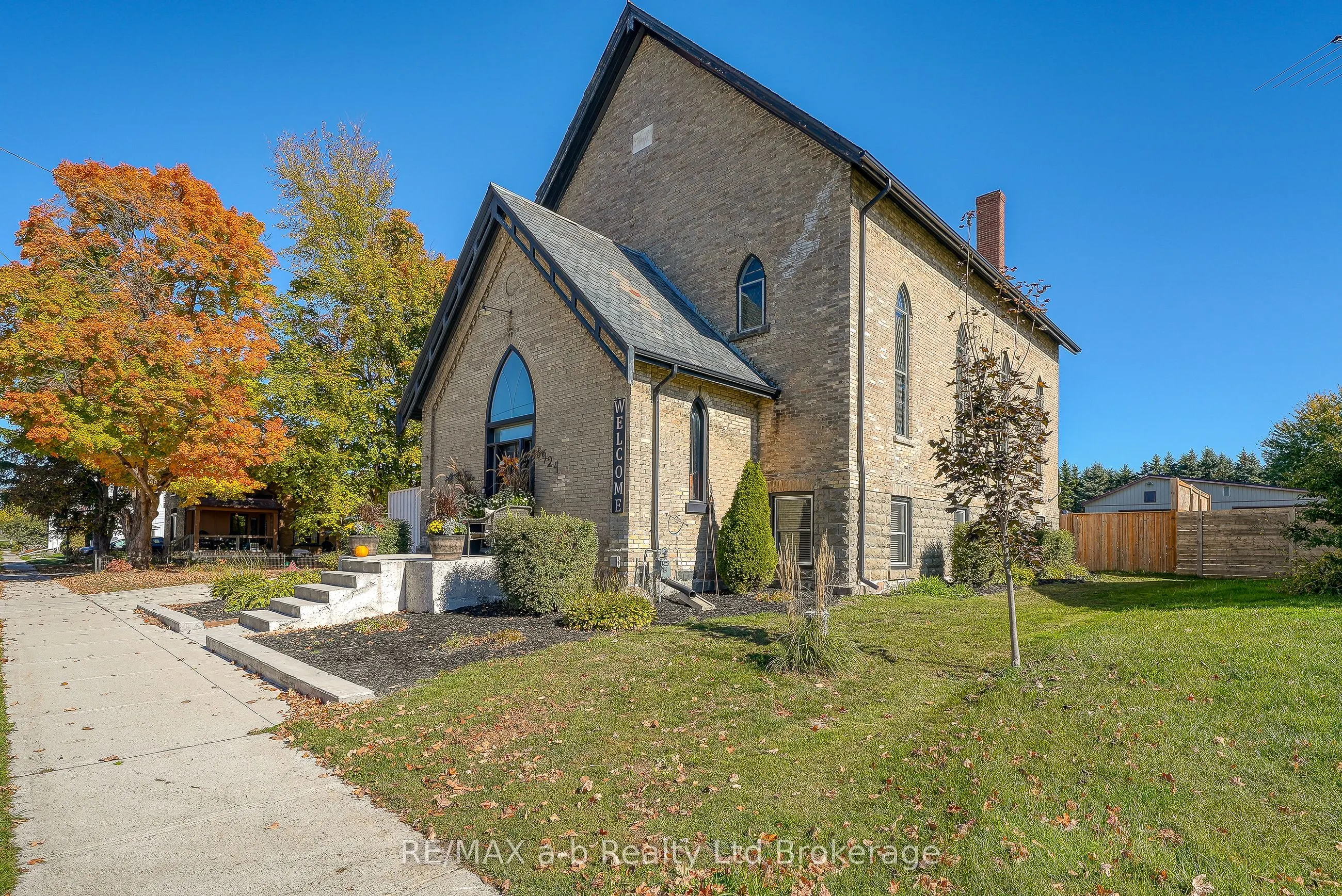 5924 Putnam Road
