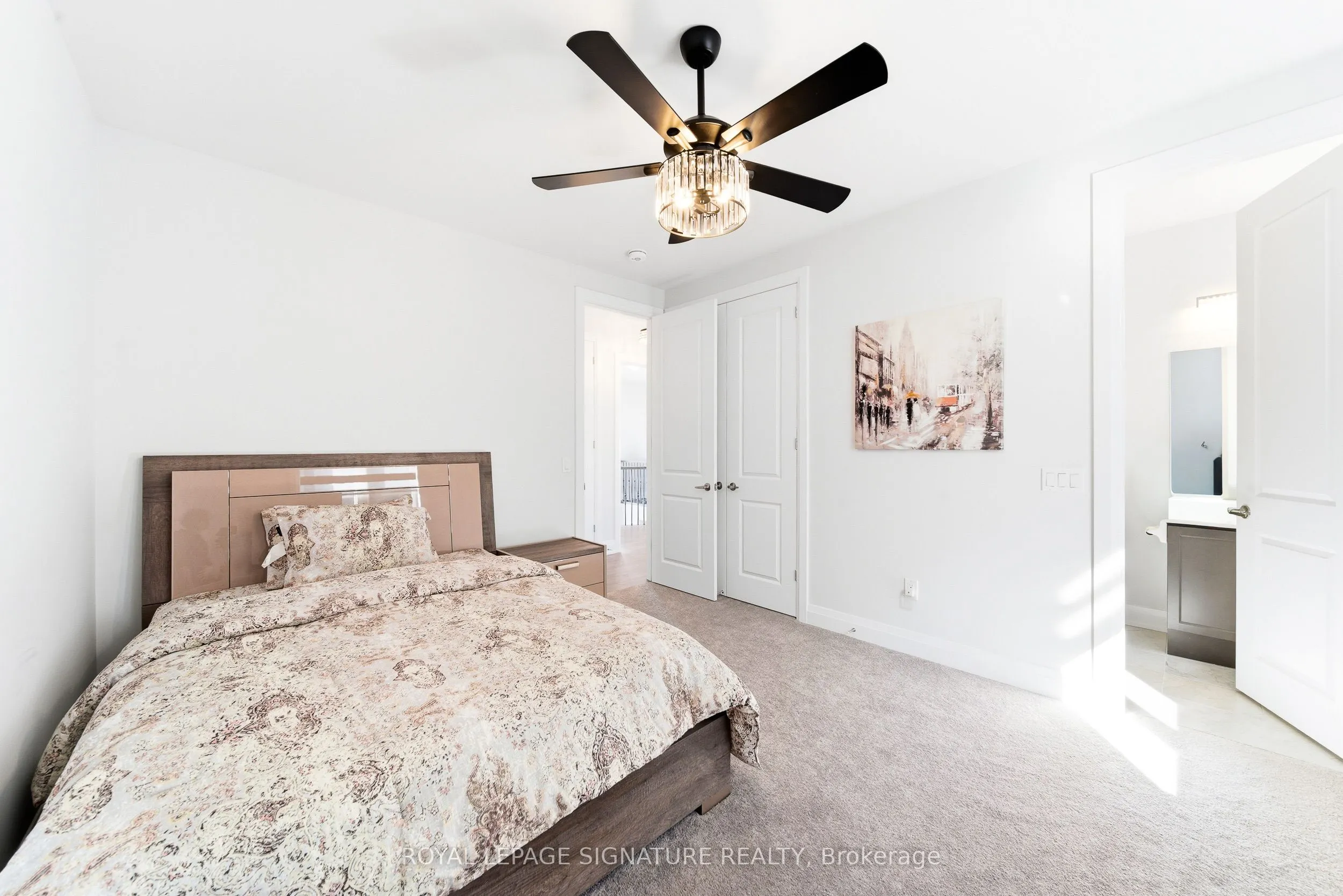 984 Centennial Court