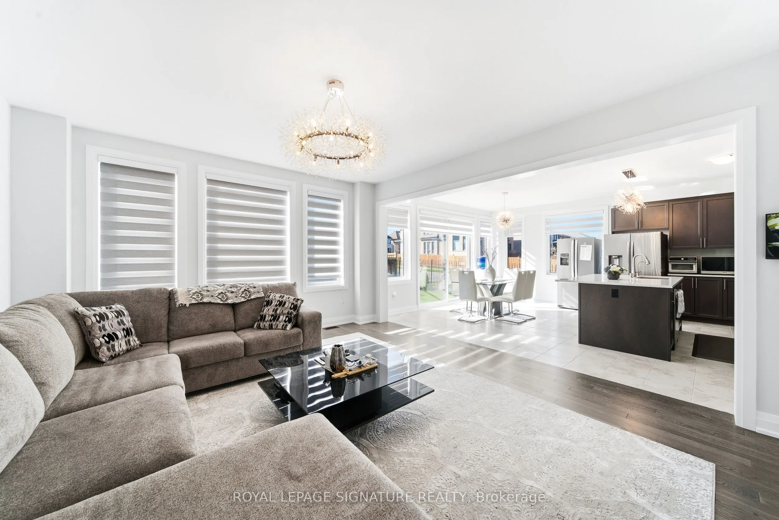 984 Centennial Court
