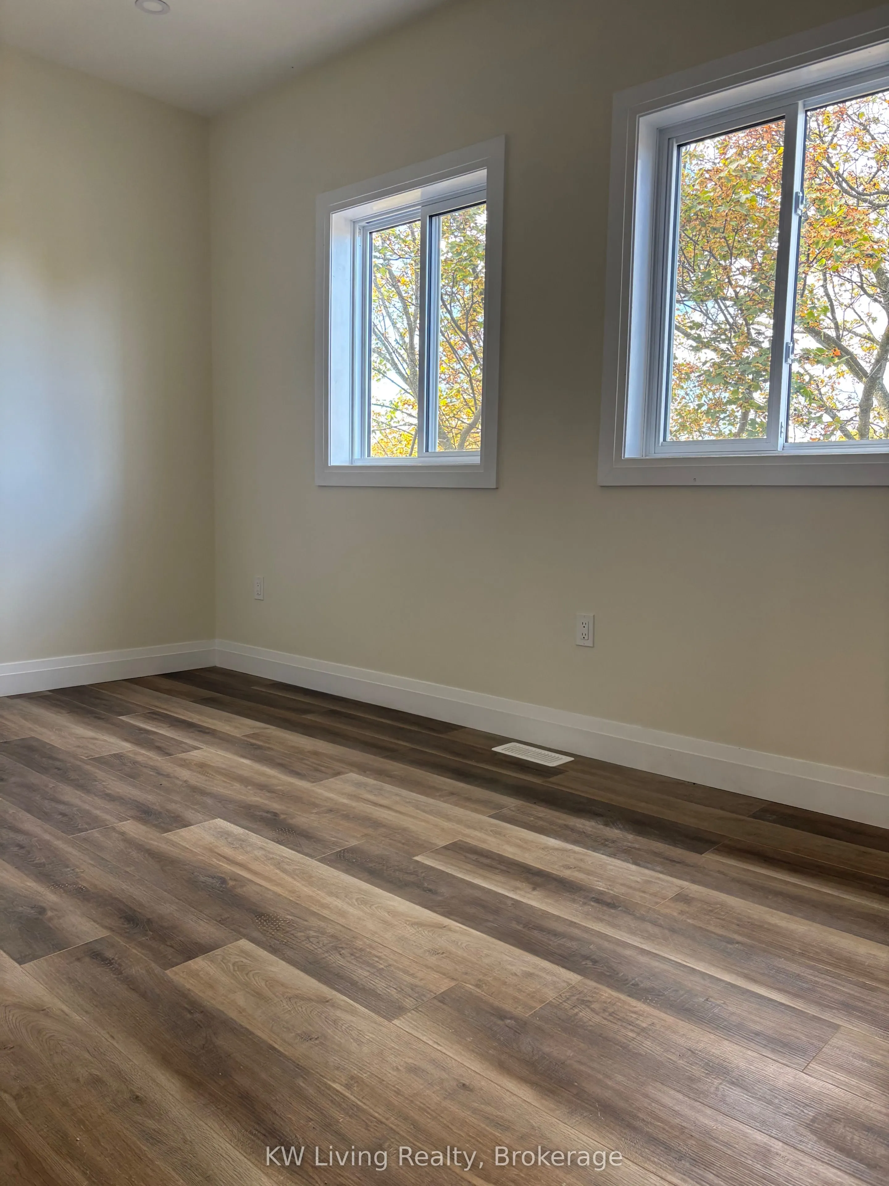 3A1 Kovac Road, #Upper