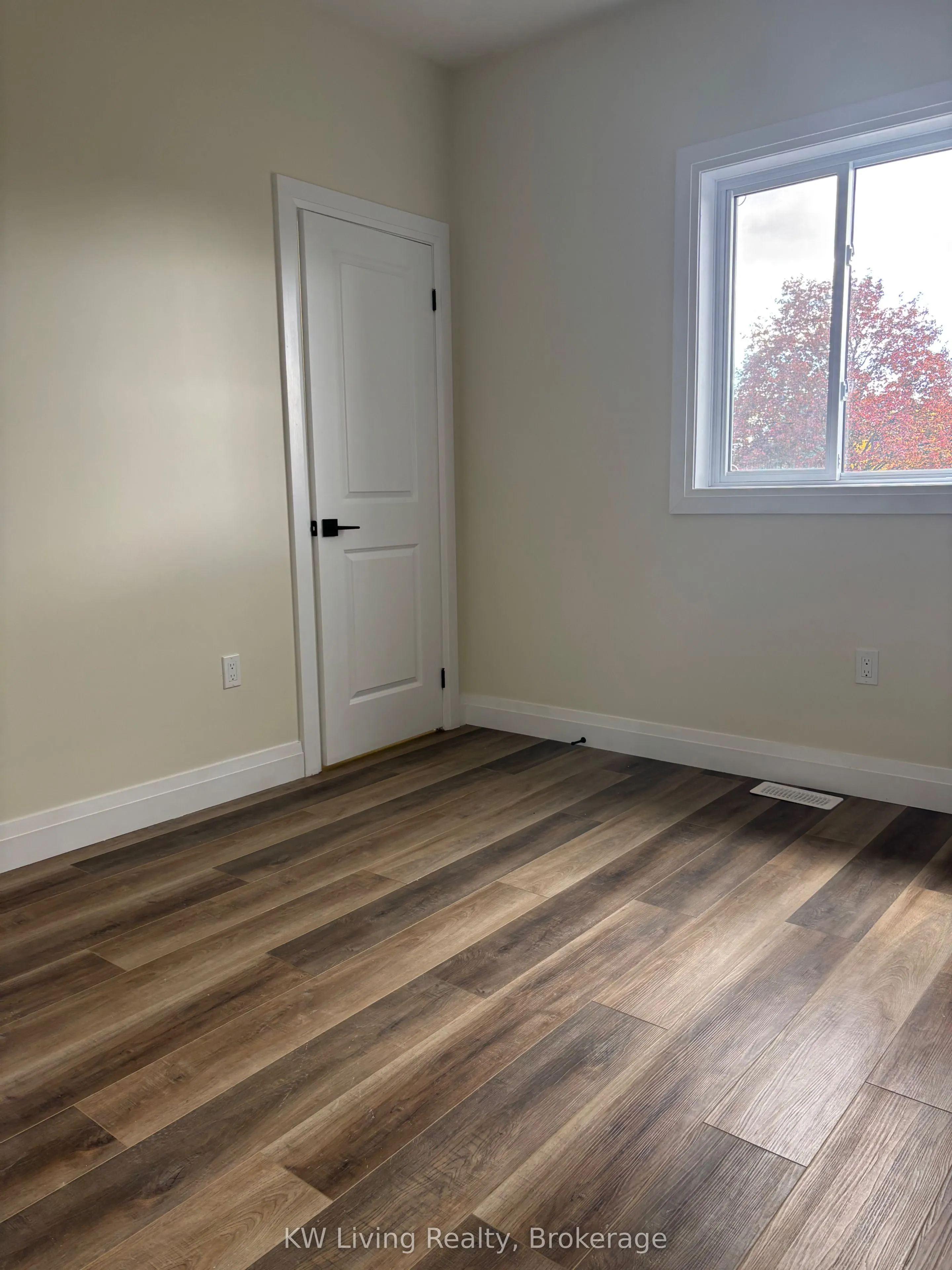 3A1 Kovac Road, #Upper