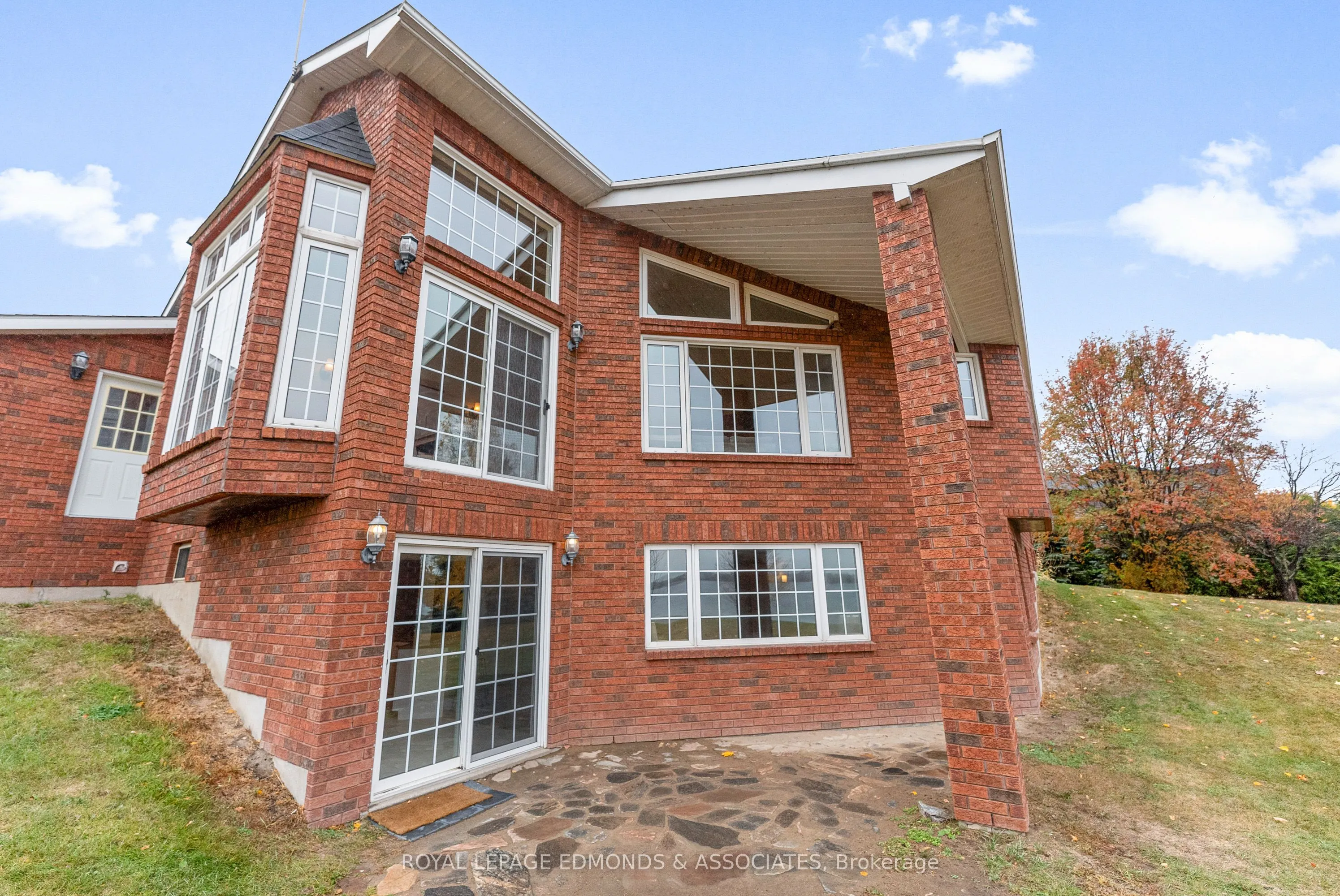193 Finnerty Road