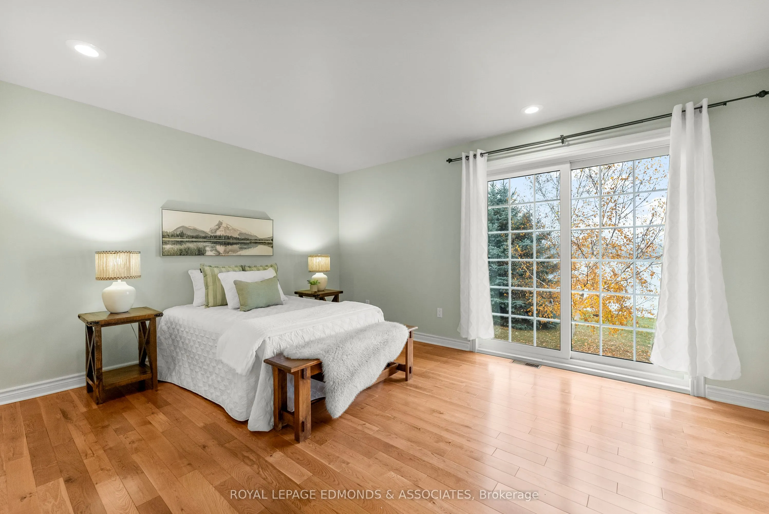 193 Finnerty Road