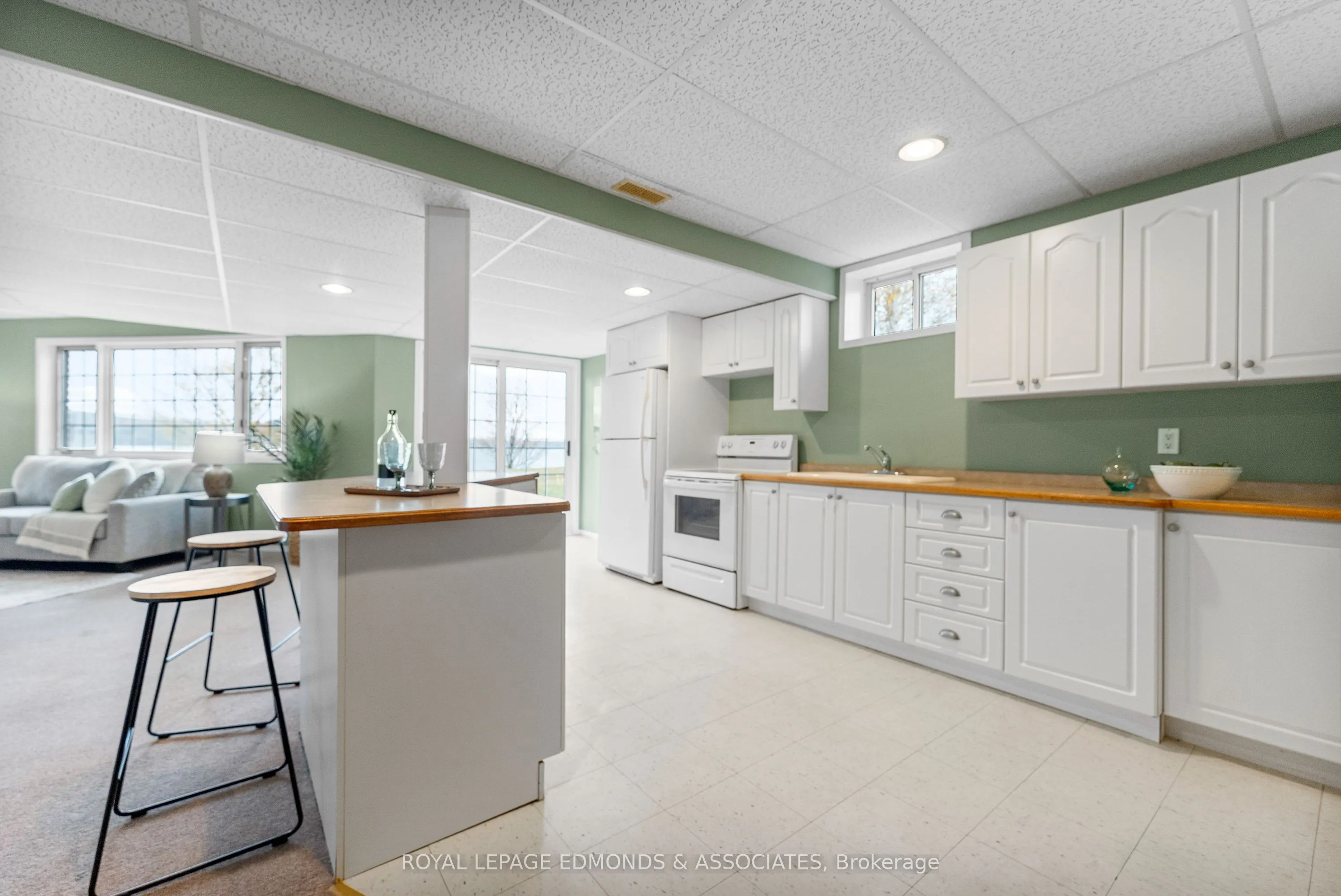 193 Finnerty Road