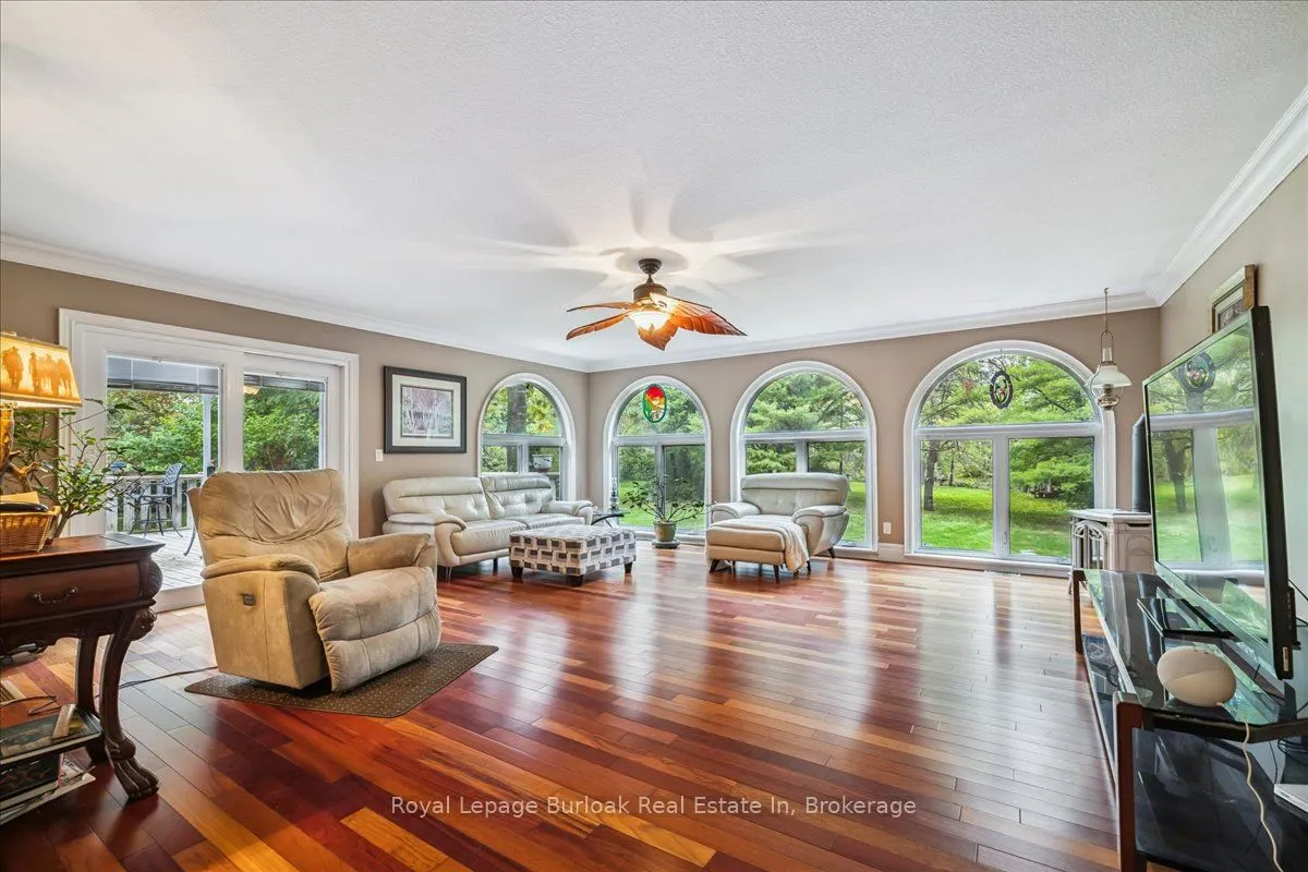 976 Garden Lane