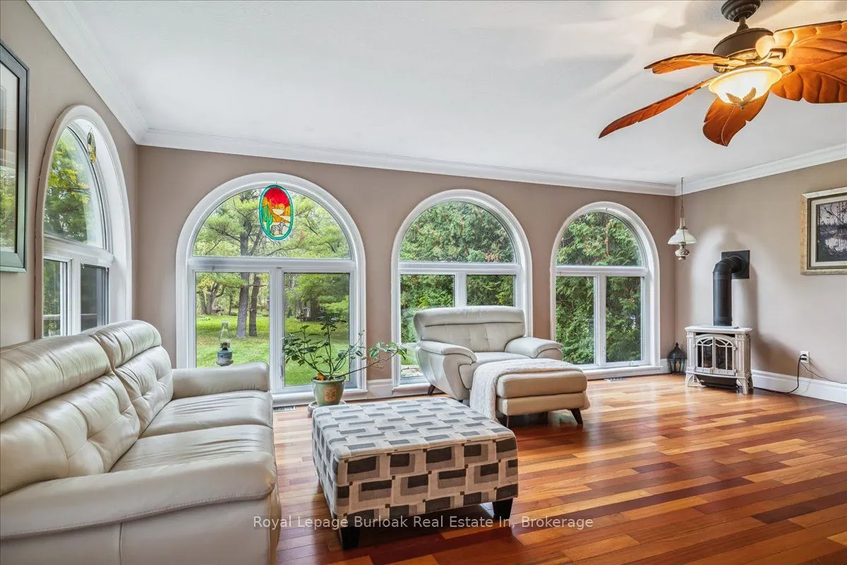 976 Garden Lane