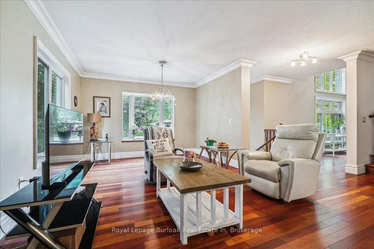 976 Garden Lane