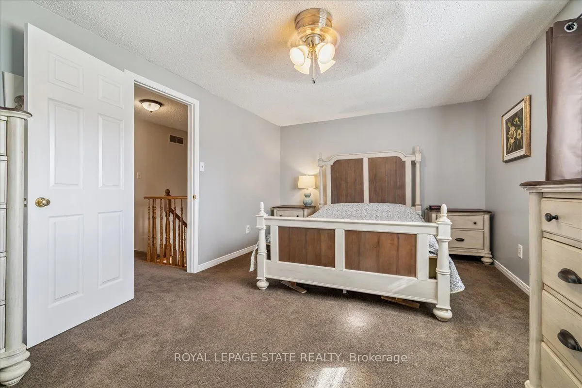 15 Ellington Avenue, #5