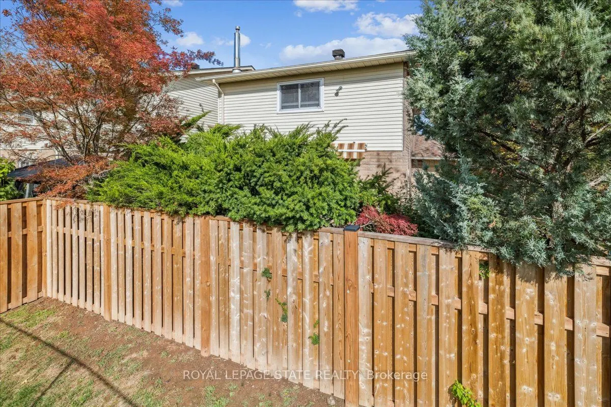15 Ellington Avenue, #5