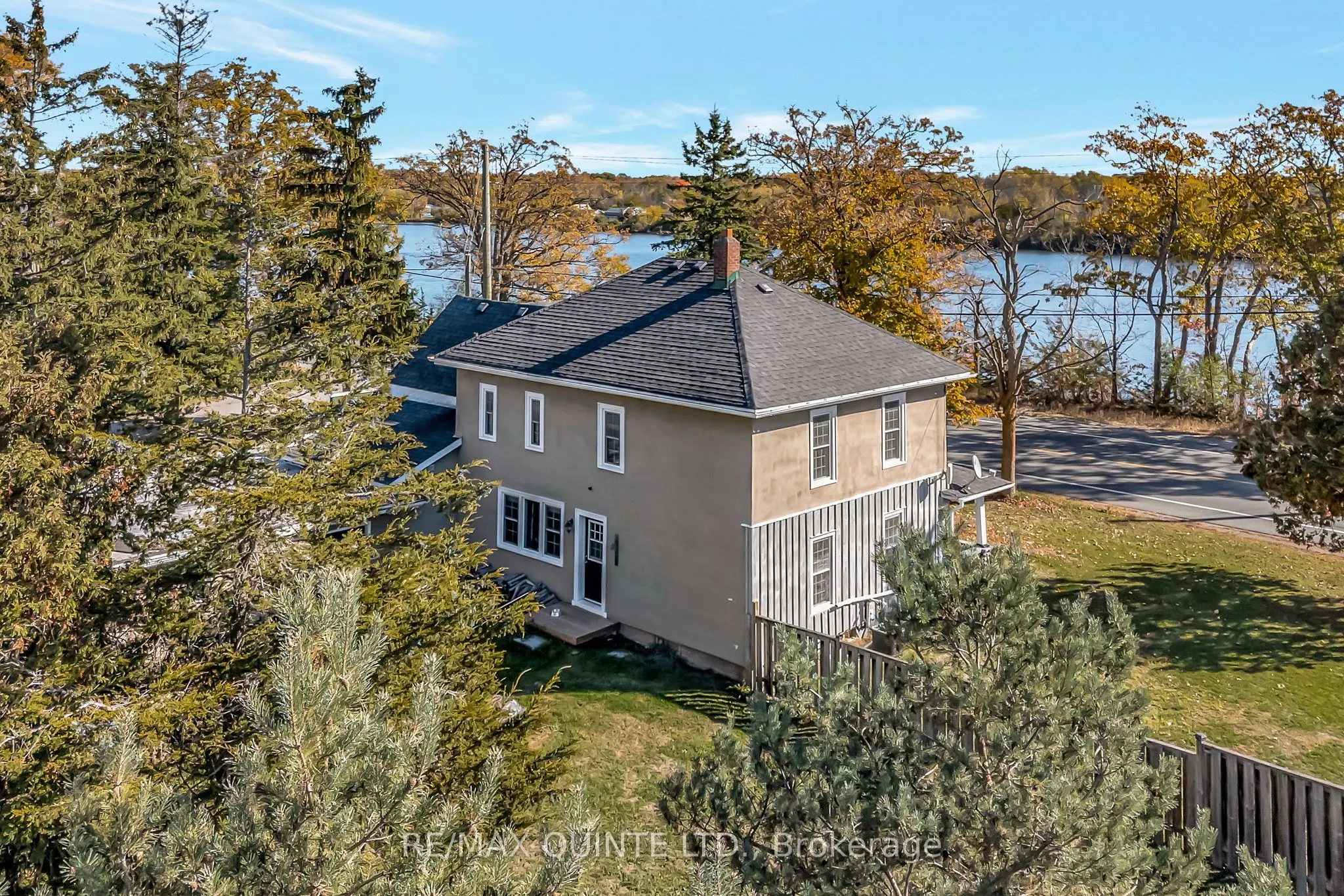 562 Trenton Frankford Road
