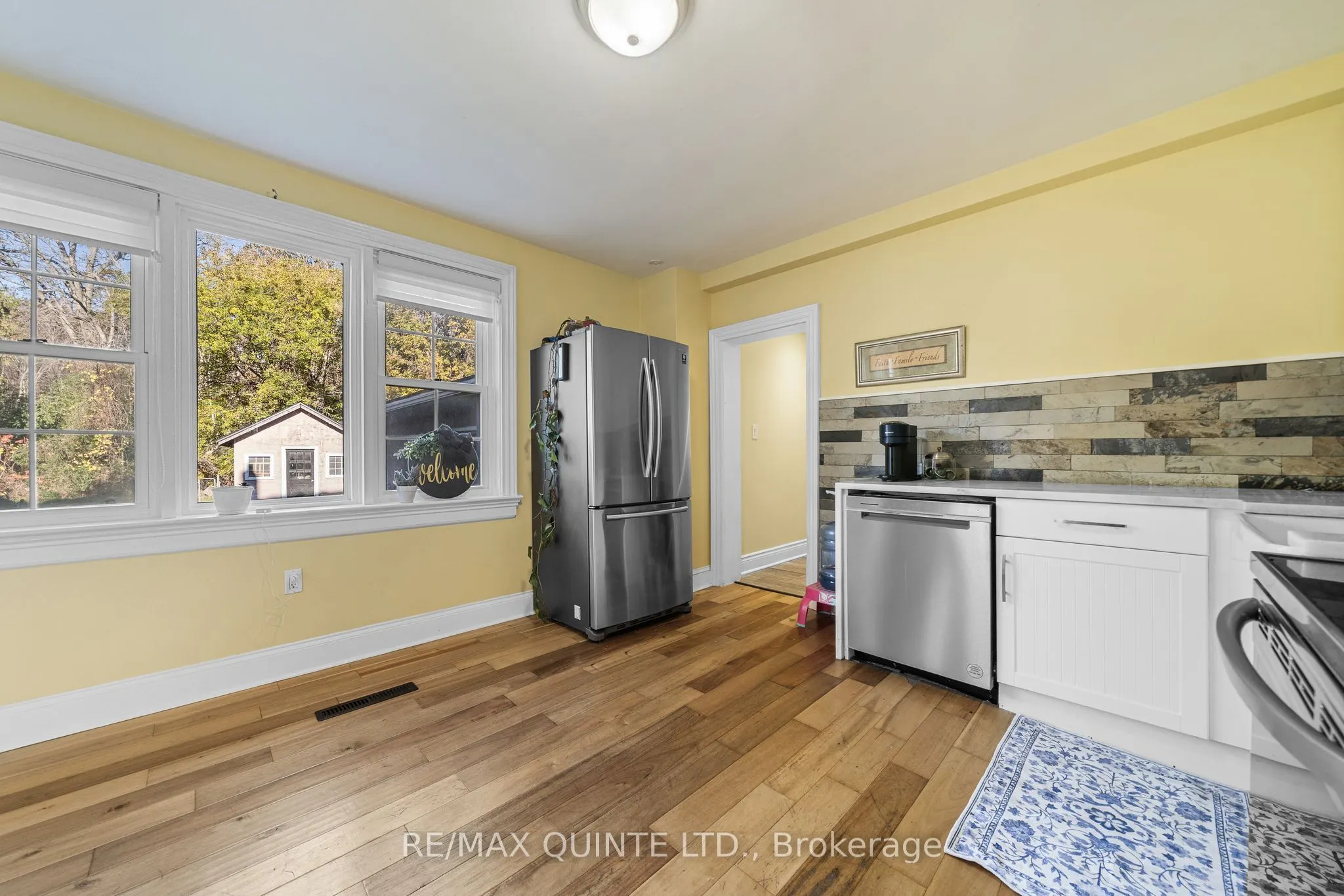 562 Trenton Frankford Road