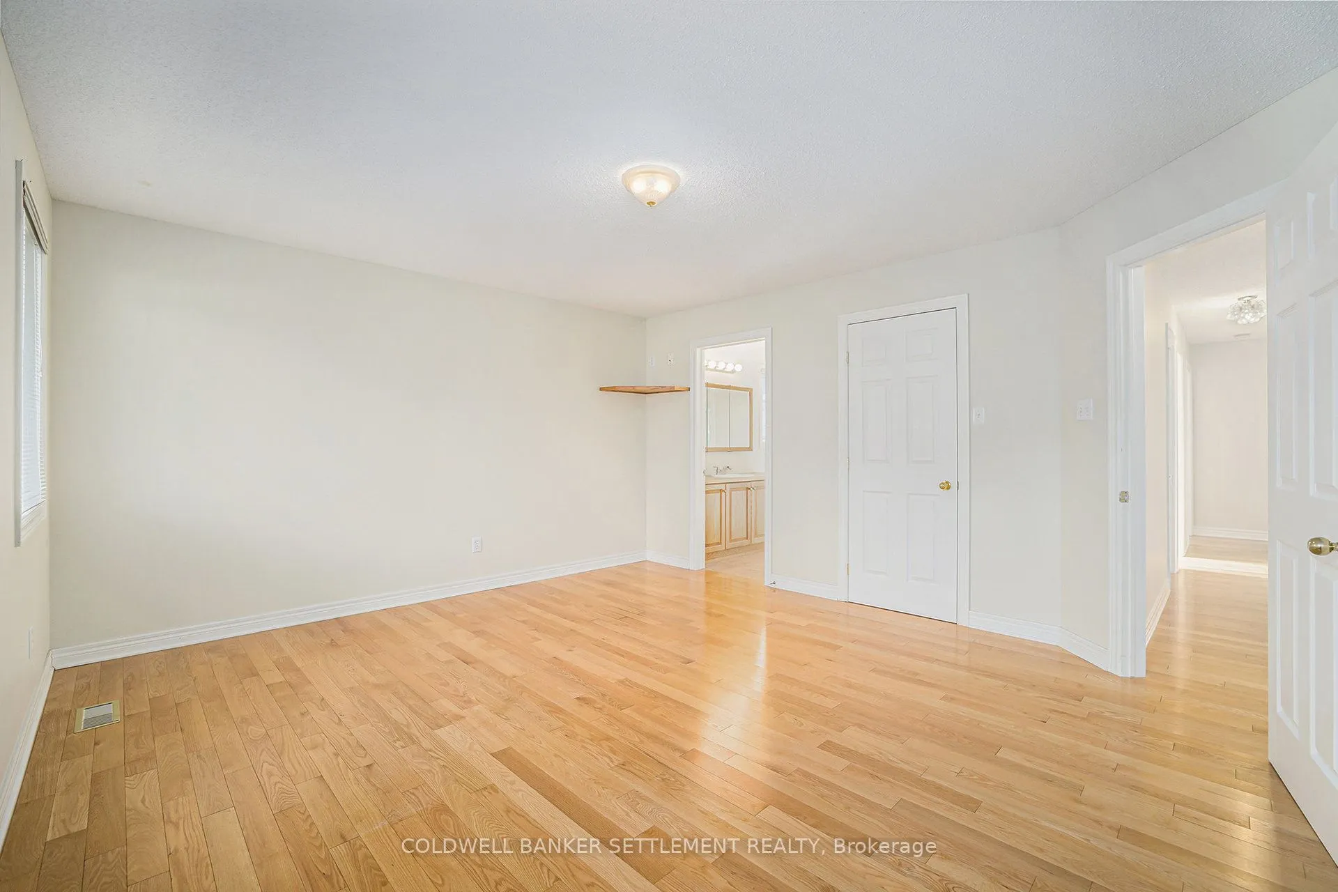 4 Treelawn Boulevard