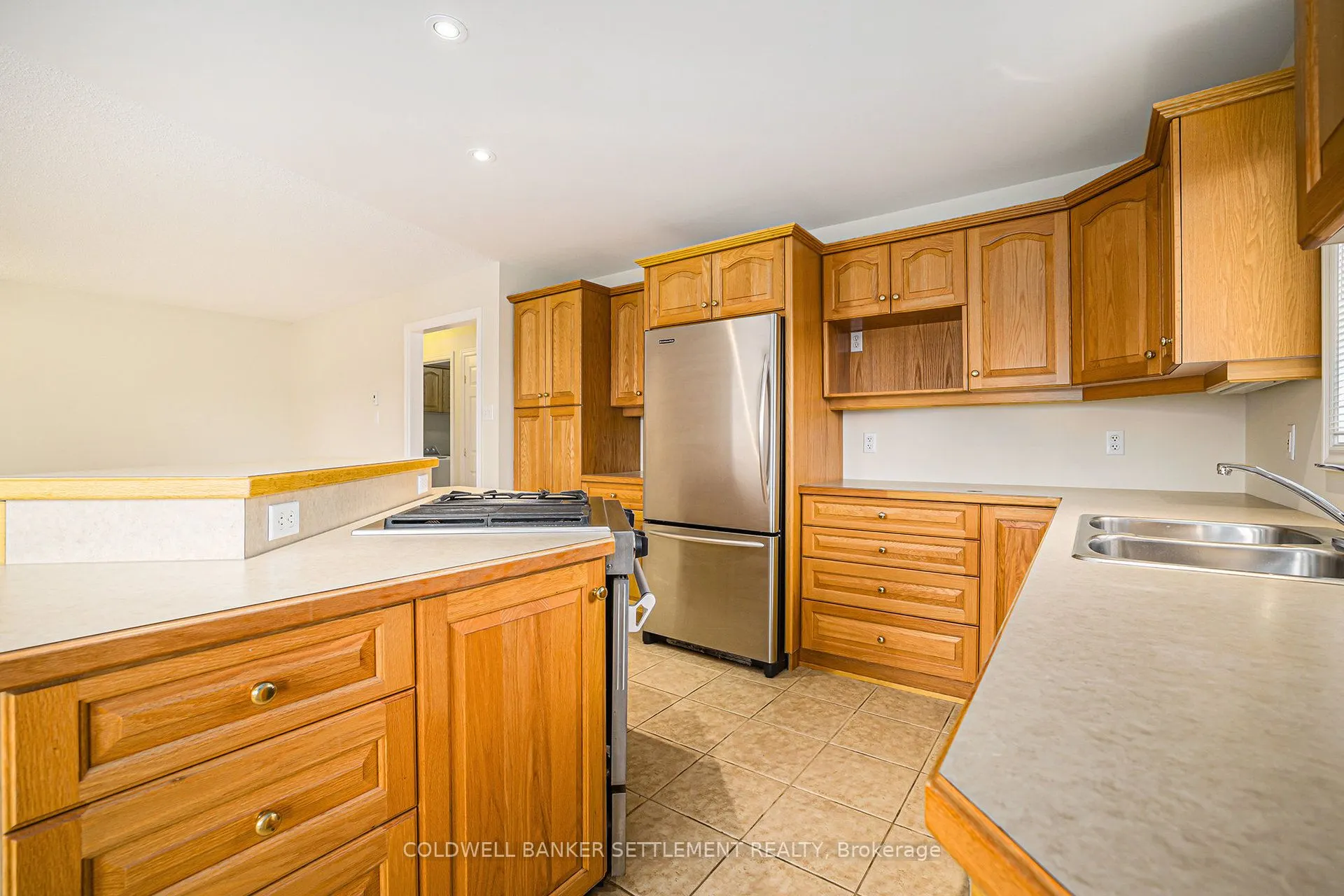 4 Treelawn Boulevard