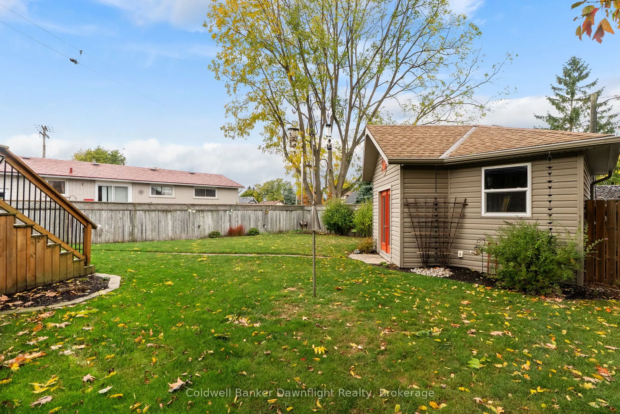 86 Huron Street W