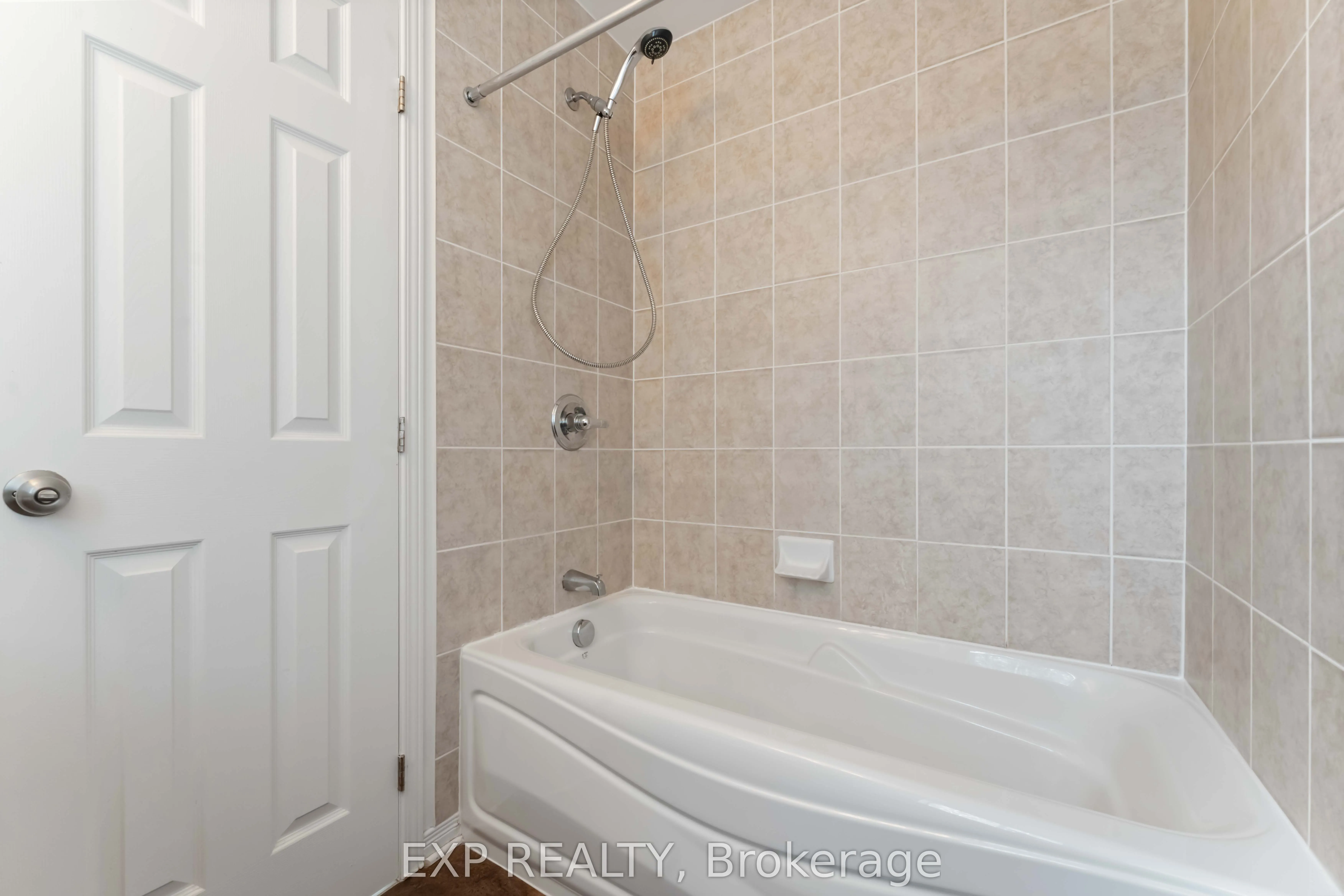 438 Haresfield Court