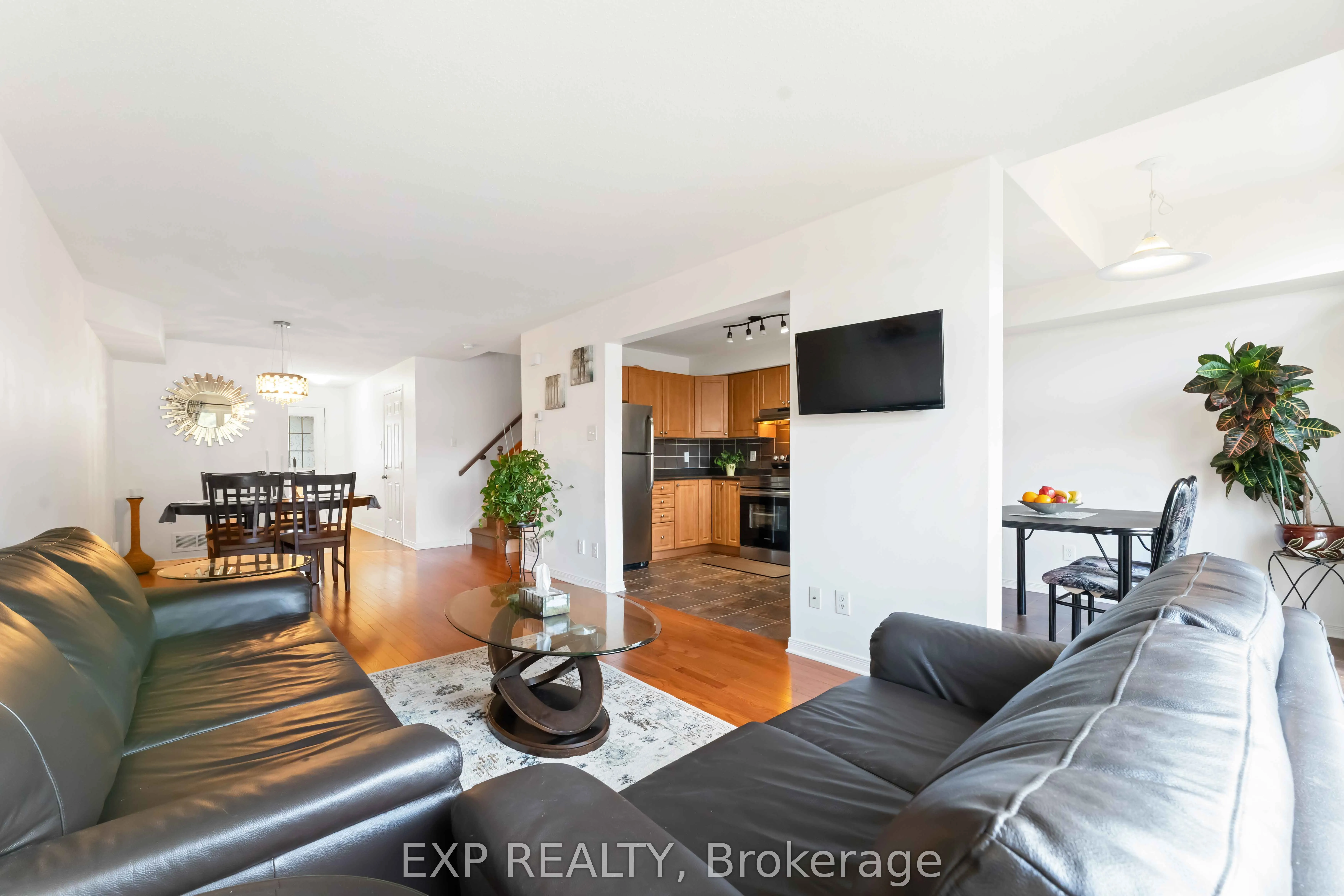 438 Haresfield Court