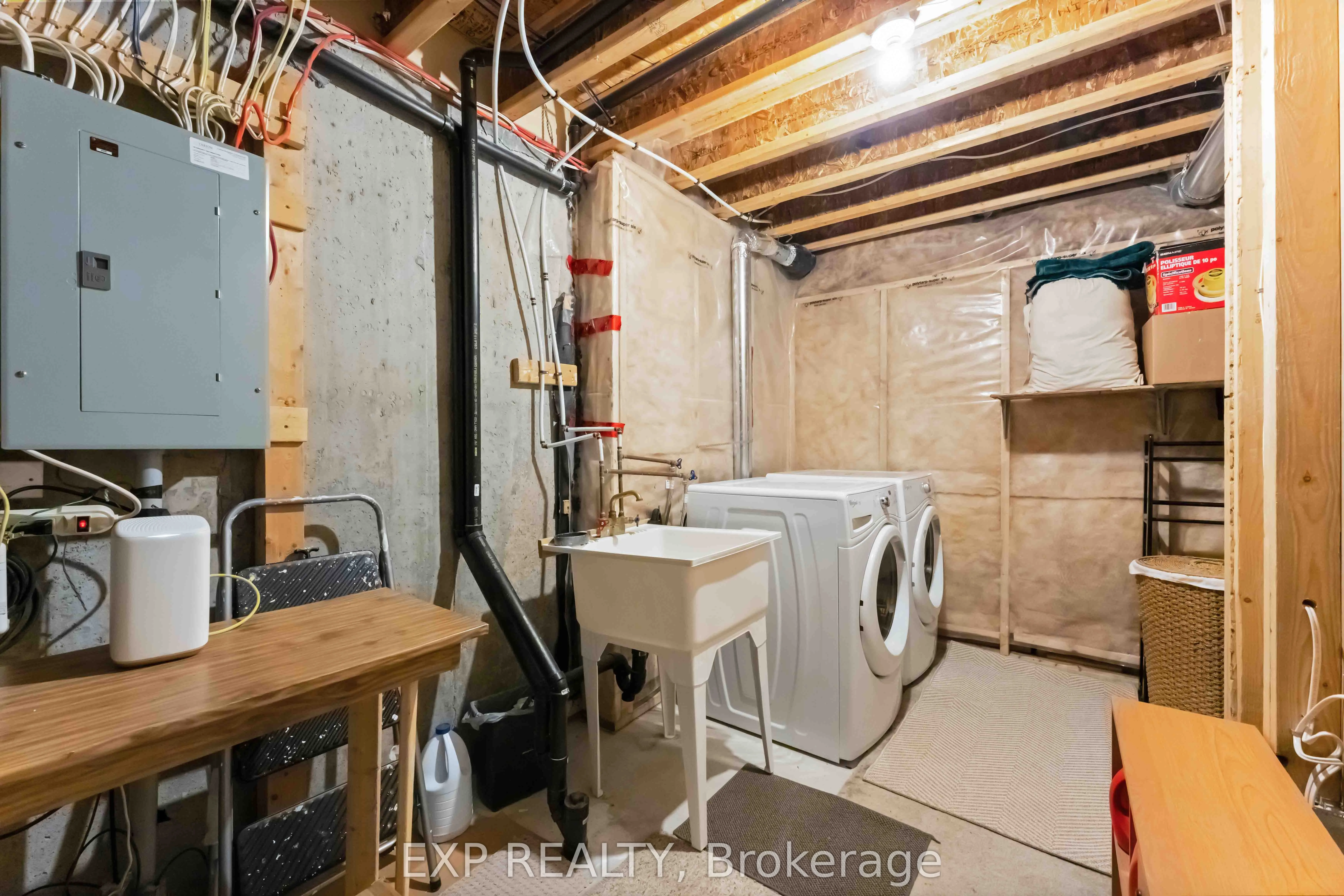 438 Haresfield Court