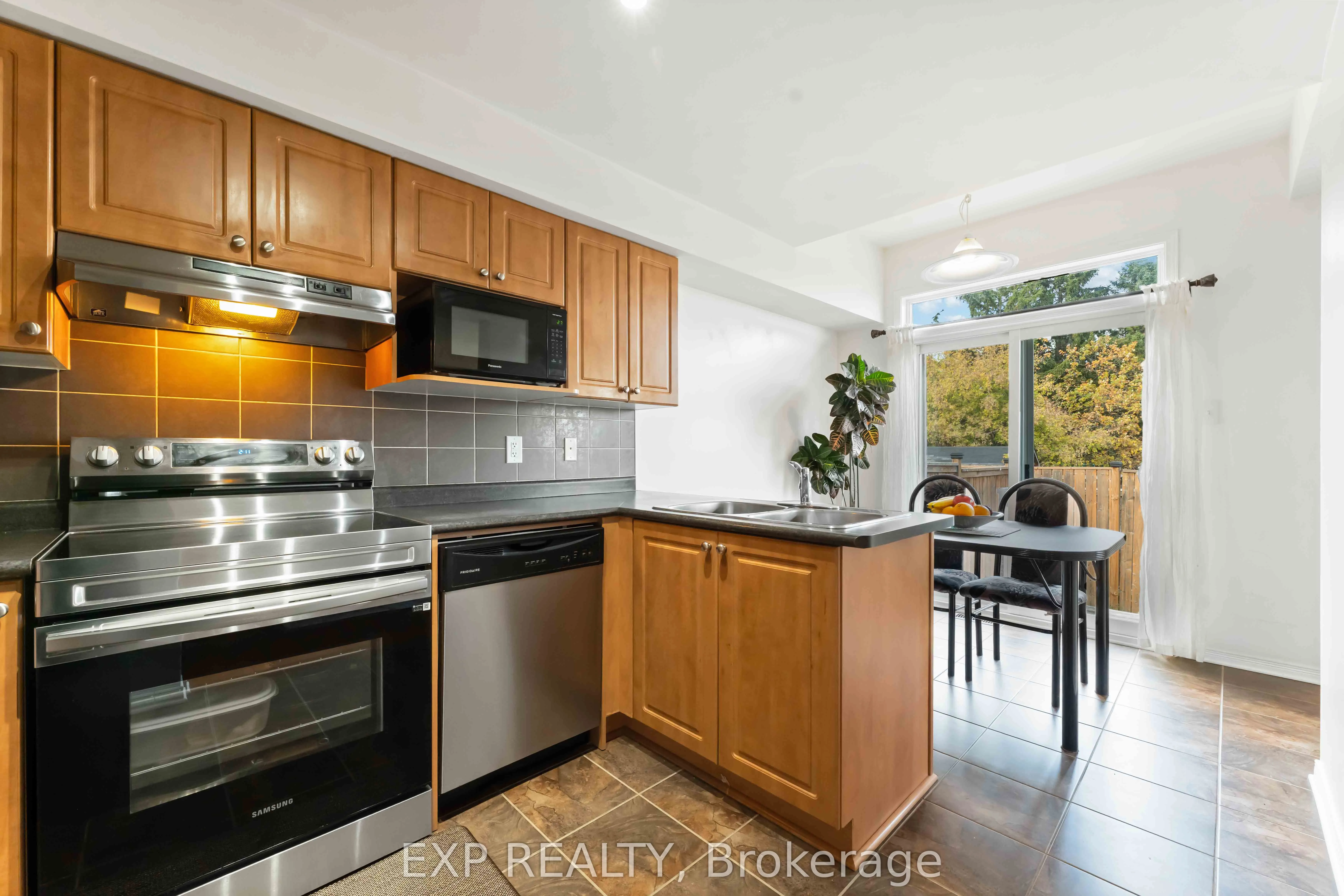 438 Haresfield Court