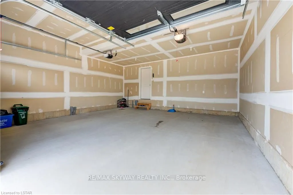 1774 Brunson Way