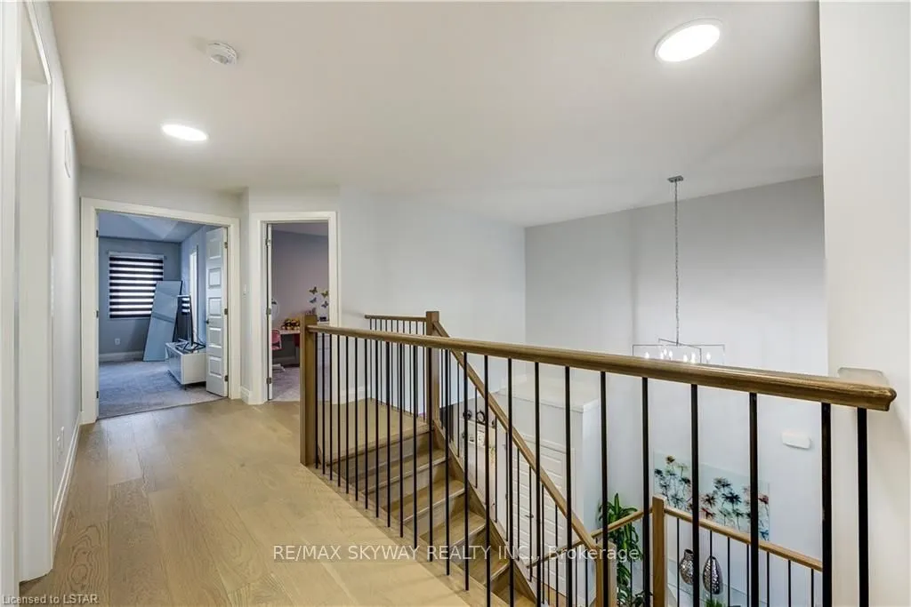 1774 Brunson Way