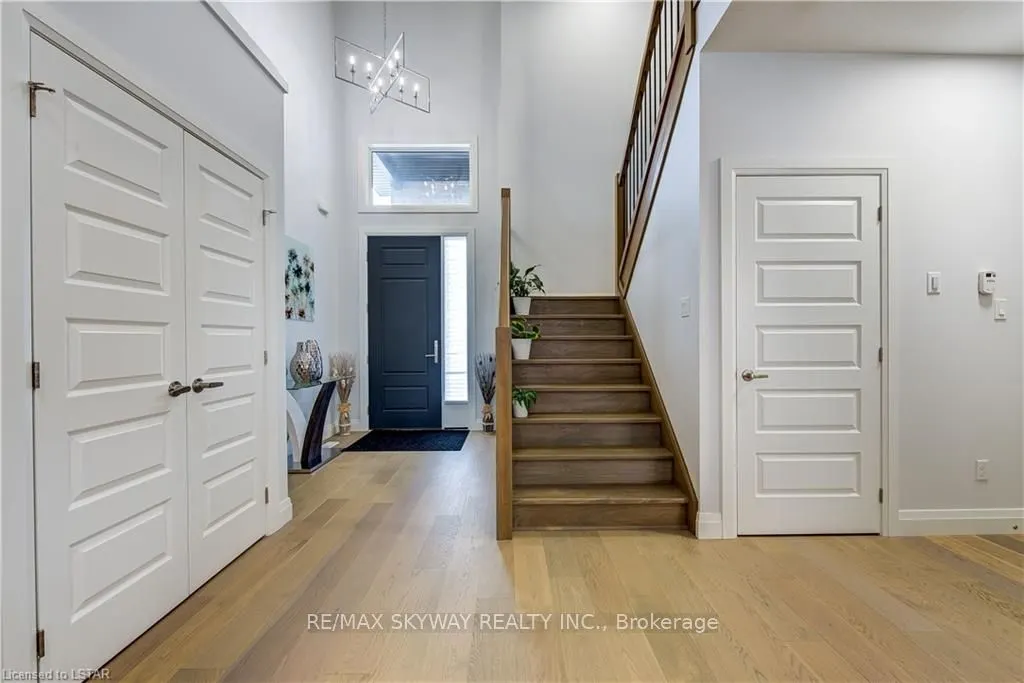 1774 Brunson Way
